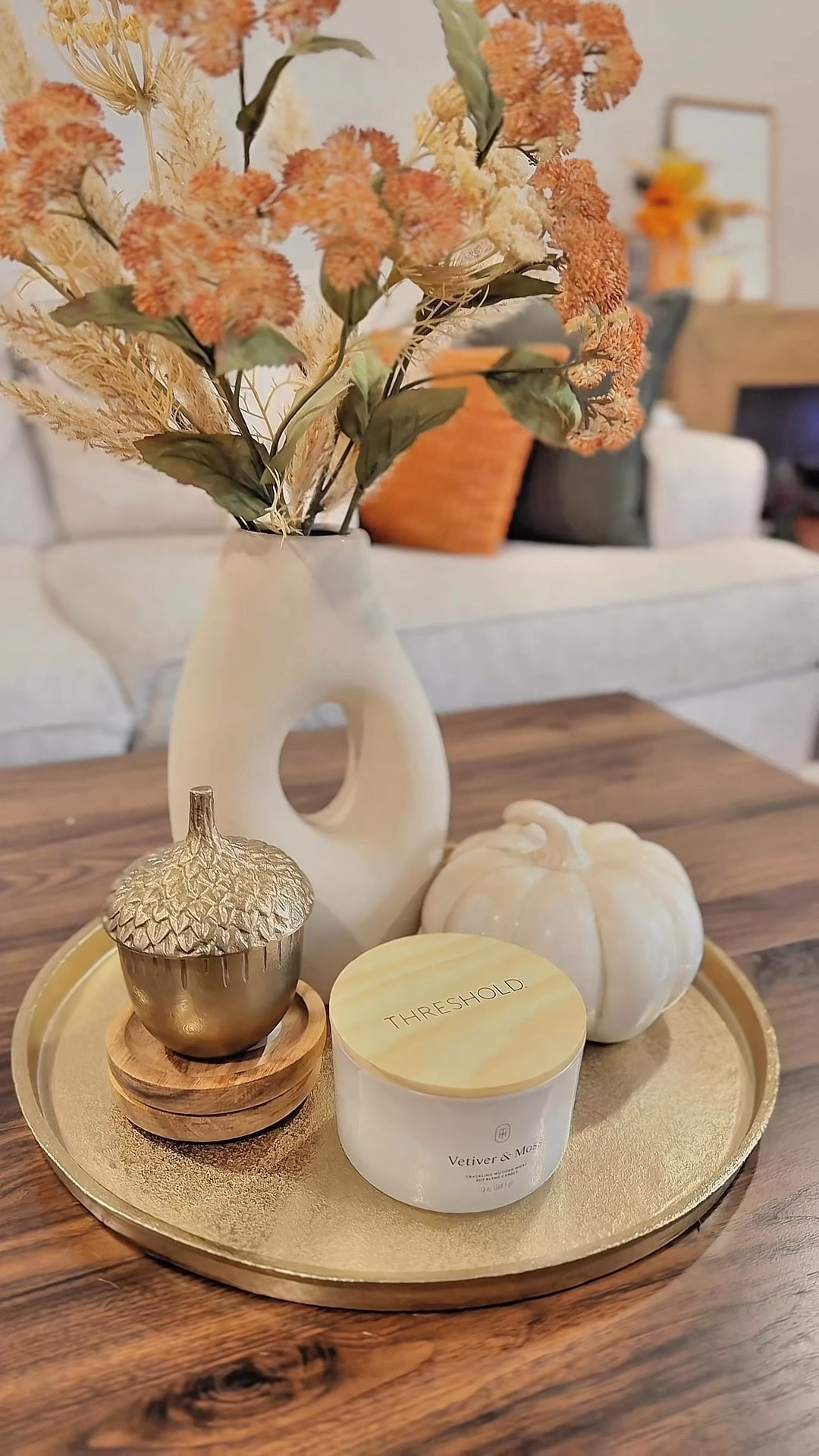 It is fall in our house! Love decorating during the ber-months! I’ll link everything in my LTK account in my bio! 🍁🍂🍃

#falldecor #homedecor #targethomedecor 

#LTKHome #LTKSeasonal