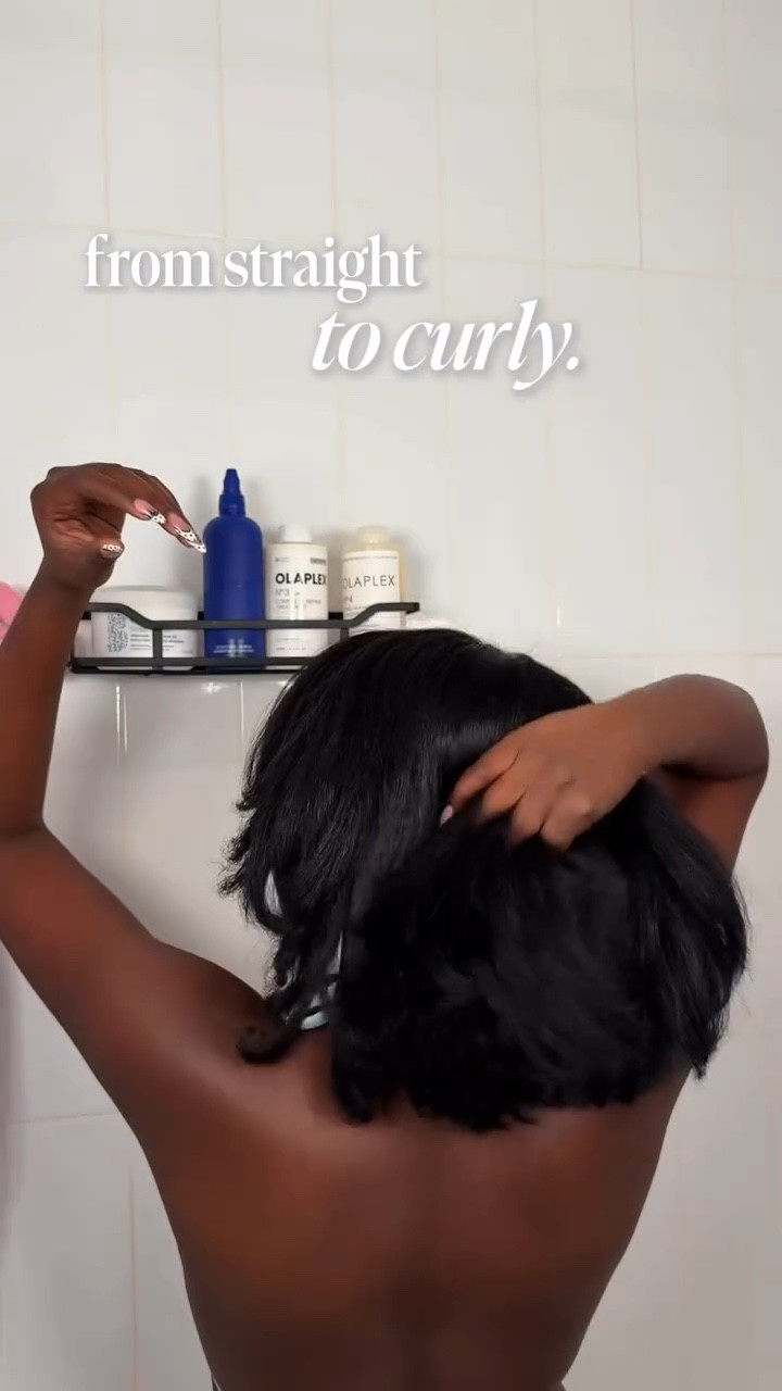 after 3 weeks of straight hair, it’s time to see if my hair reverts! safe to say that I might be a 410 silk press warrior now 🤭

products
@briogeo scalp revival
@cecred detoxifying shampoo
@olaplex no. 3 plus
@olaplex no. 4