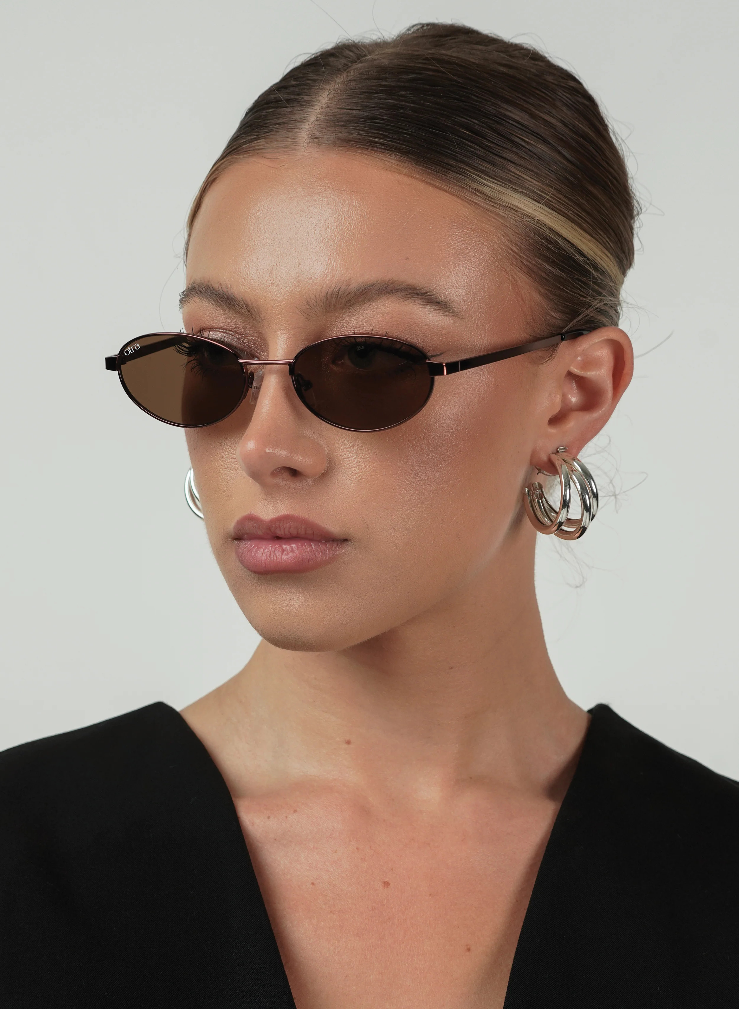 Rosie Oval Sunglasses – Shiny Chocolate & Brown Lens | Otra Eyewear