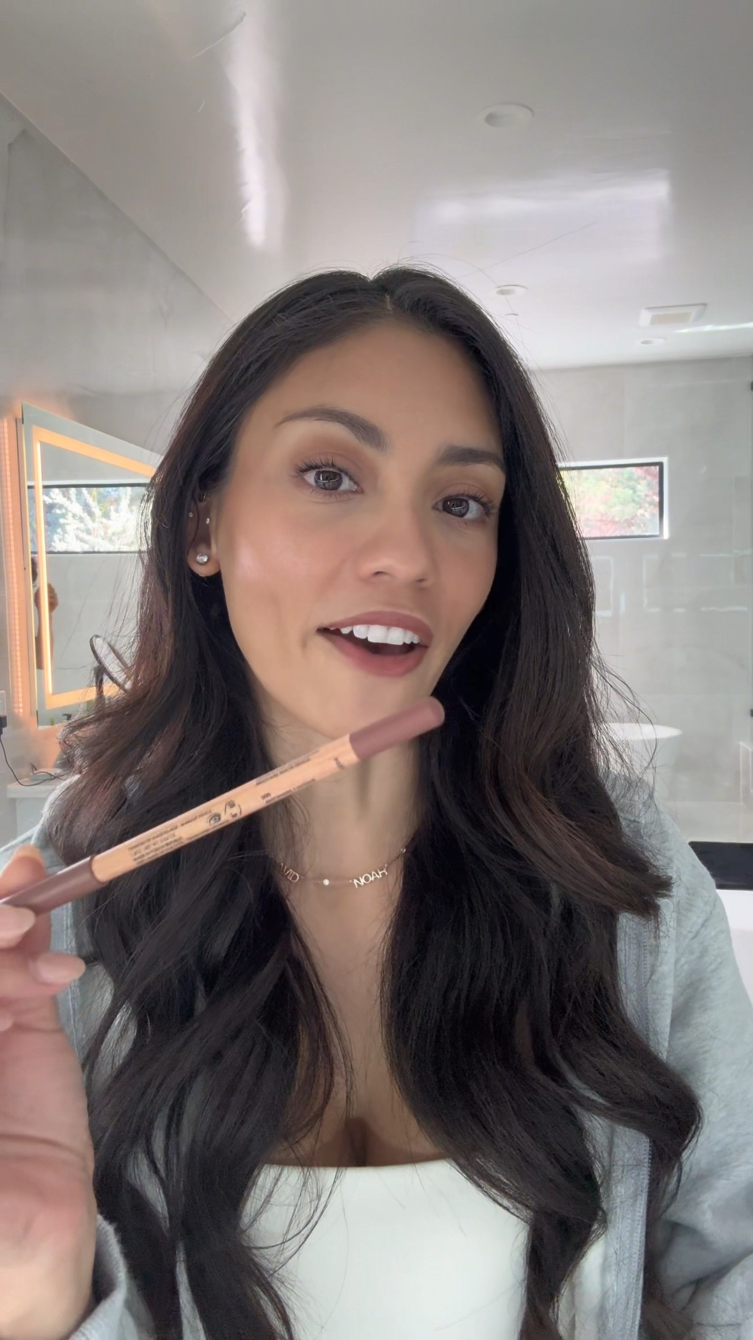 My new fave lip combo💄

Make up forever Lip liner - Shade: Anywhere Caffeine 

Rouge Dior On stage Lipstick - Shade: Confident Nude 

Rhode Peptide Nourishing Glaze - Shade: Toast 

#LTKBeauty #LTKgrwm #LTKselfcare