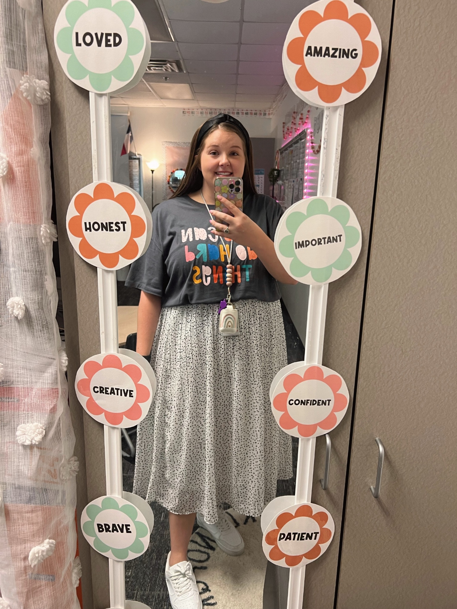 Finally Got to wear my shirt!!🤩💗

#LTKBacktoSchool #LTKworkwear #LTKstyletip