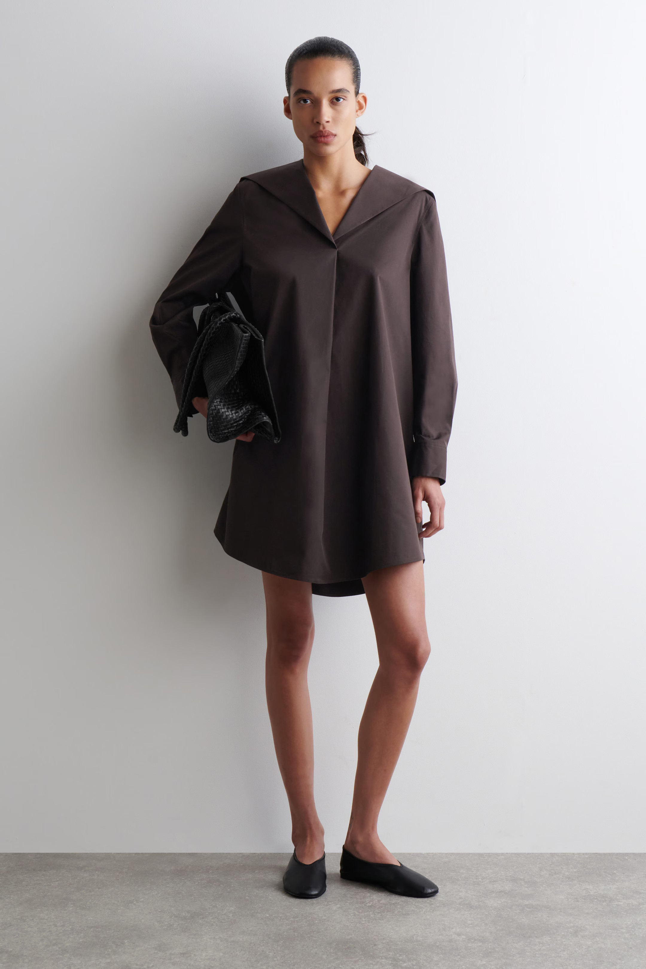 SAILOR-COLLAR COTTON MINI DRESS - DARK BROWN | COS | COS (EU)