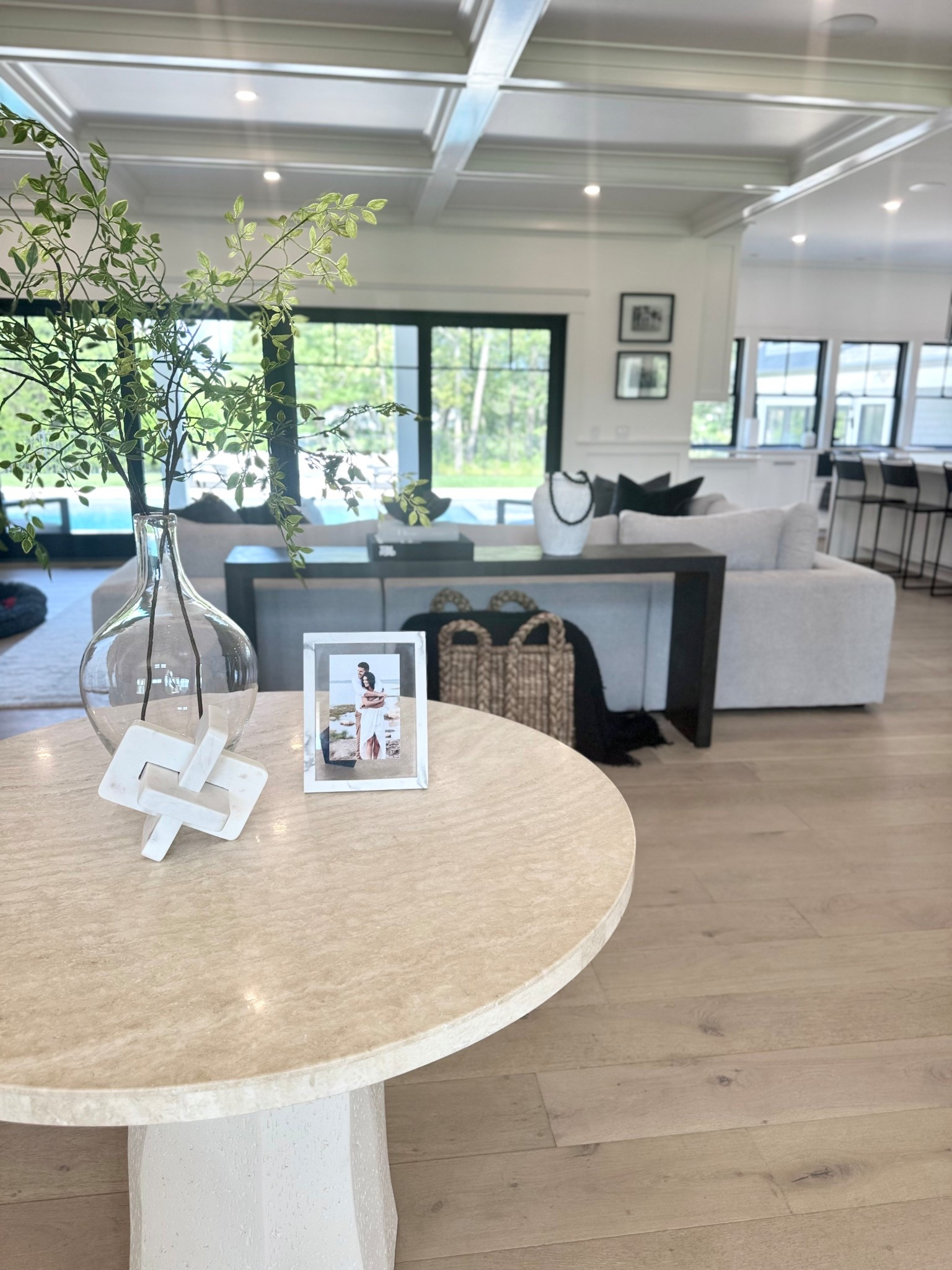 Home Decor 
#homedecor
#moderndecor
#amazonfinds
#amazondecor

#LTKSeasonal #LTKHome #LTKSaleAlert