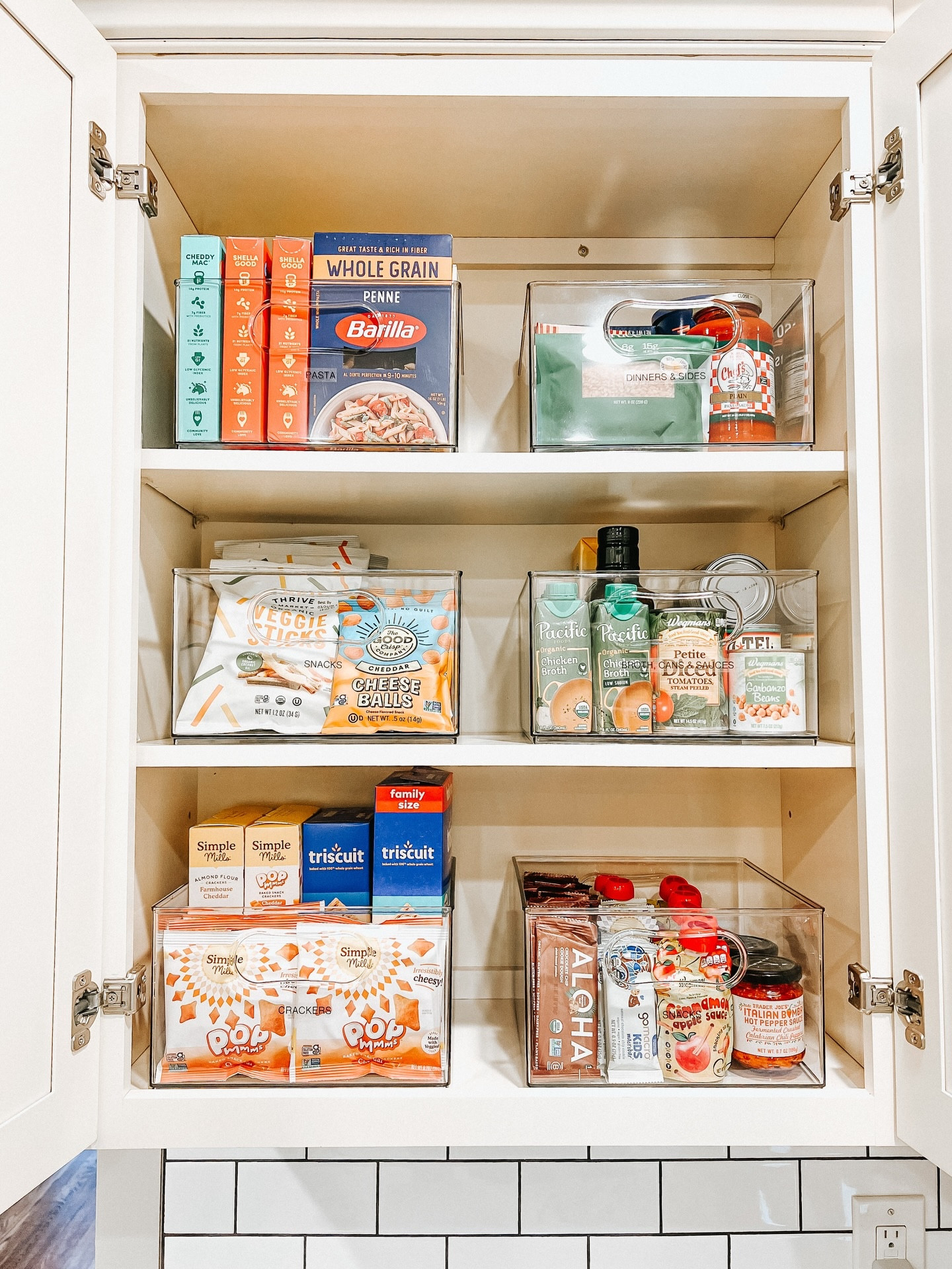 Your pantry can be small, medium or a full walk-in. As long as your have your food categorized, you’re space work always be working FOR you!

#organizedbyjm #pantry #pantryorganization #homeorganization #organizingtips

#LTKHome