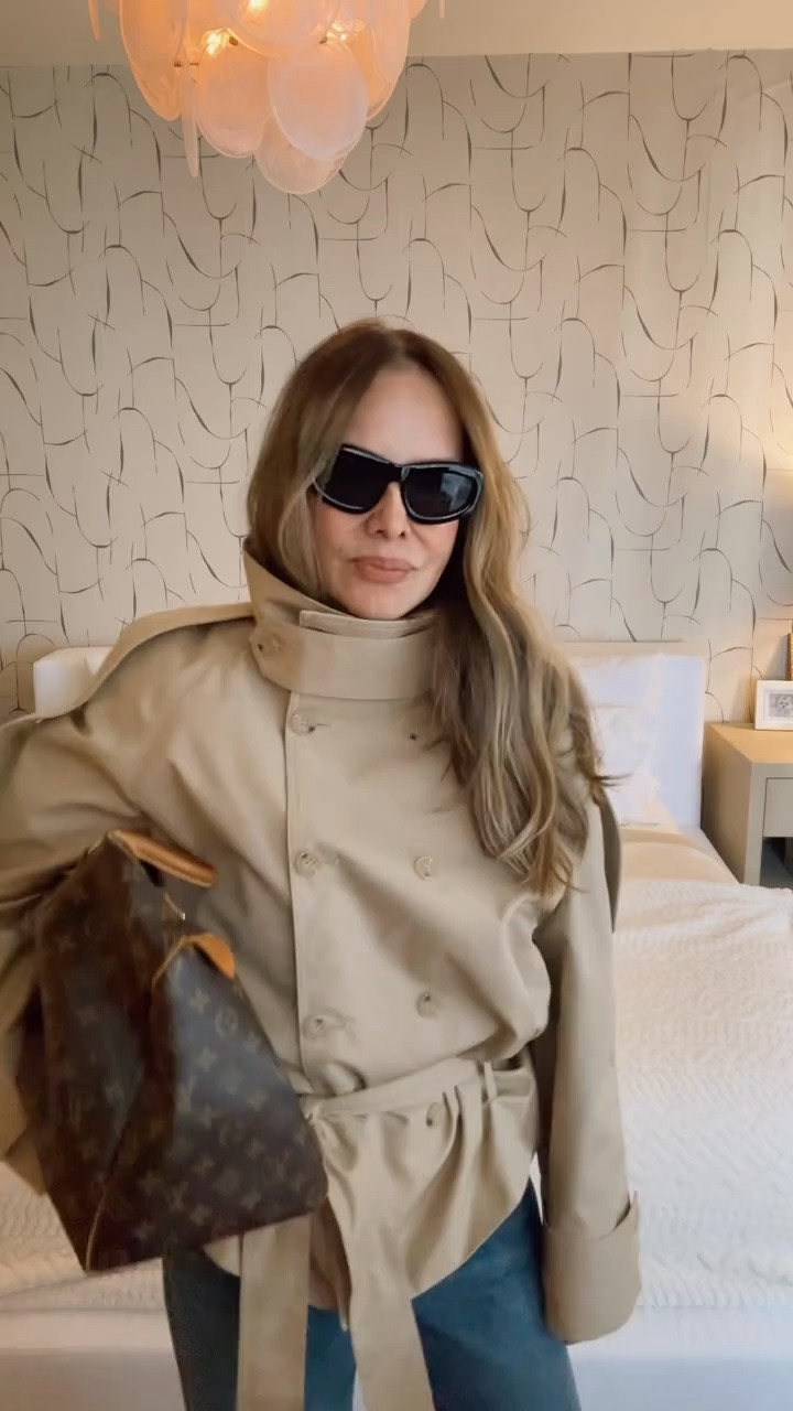 Can’t stop wearing this Zara trench coat!
Wearing size medium 

#LTKgrwm #LTKdayinmylife #LTKootd