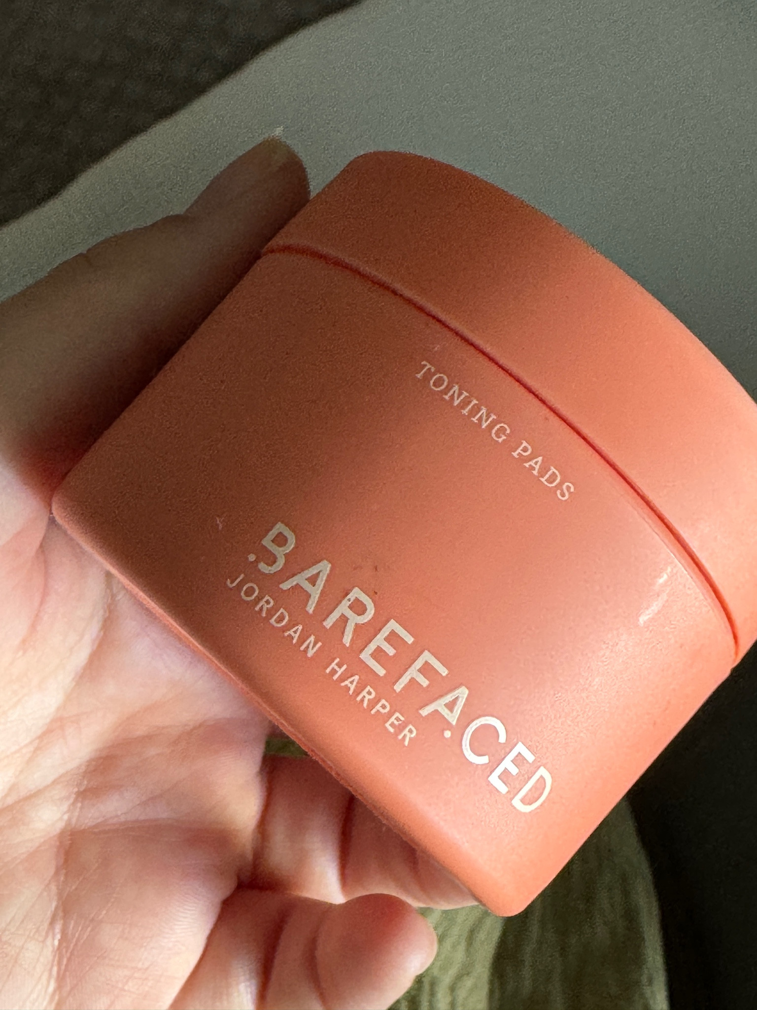 Both barefaced products I’ve been using!! Love these! 🤍💕