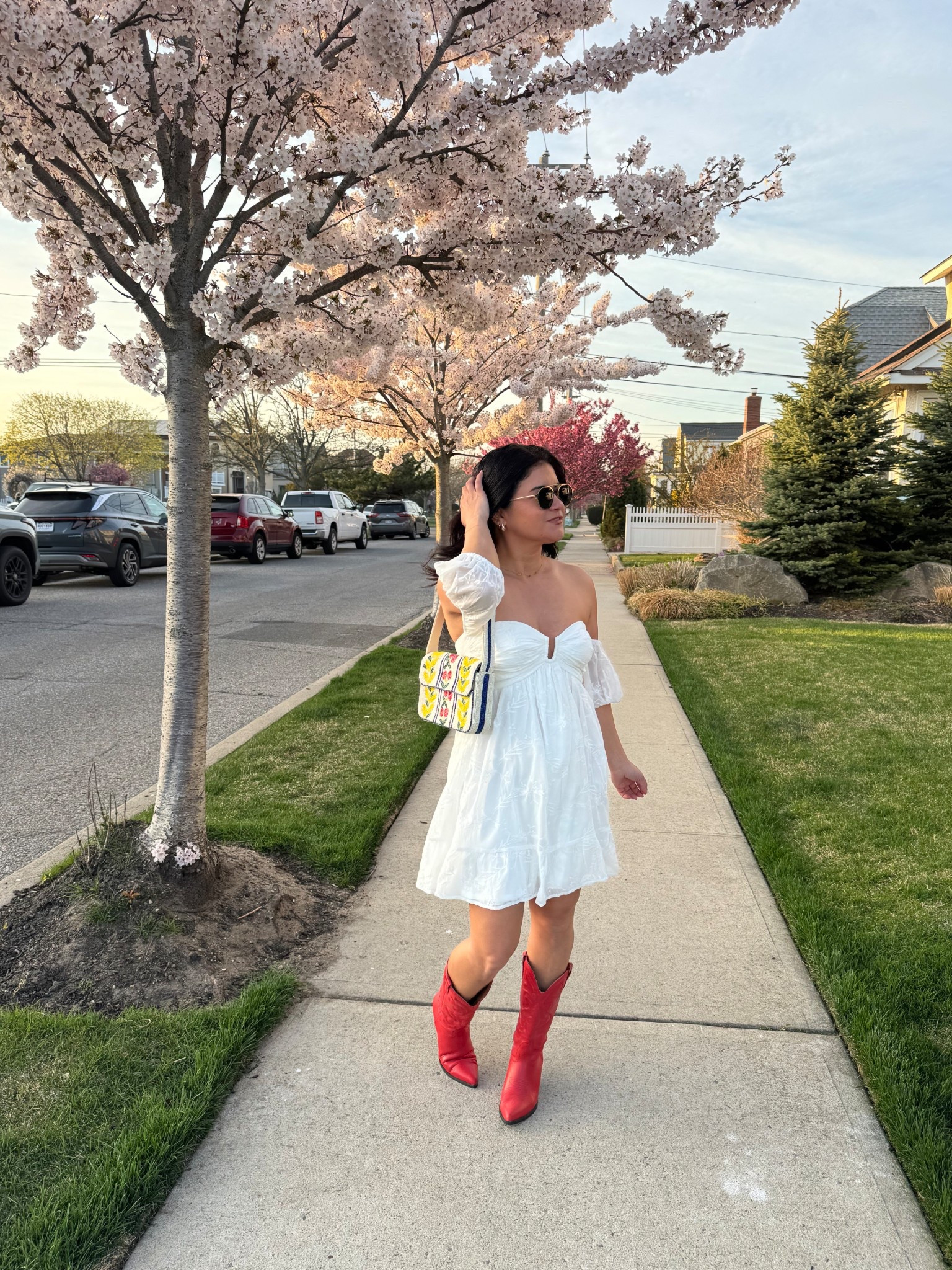 the cutest dress for summer occasions or just casually too! more colors avail! 

#LTKSeasonal #LTKgrwm #LTKootd