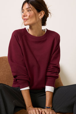 EVEREVE Women's Heritage Crew Sweatshirt, Size Medium, Maroon Red | Evereve