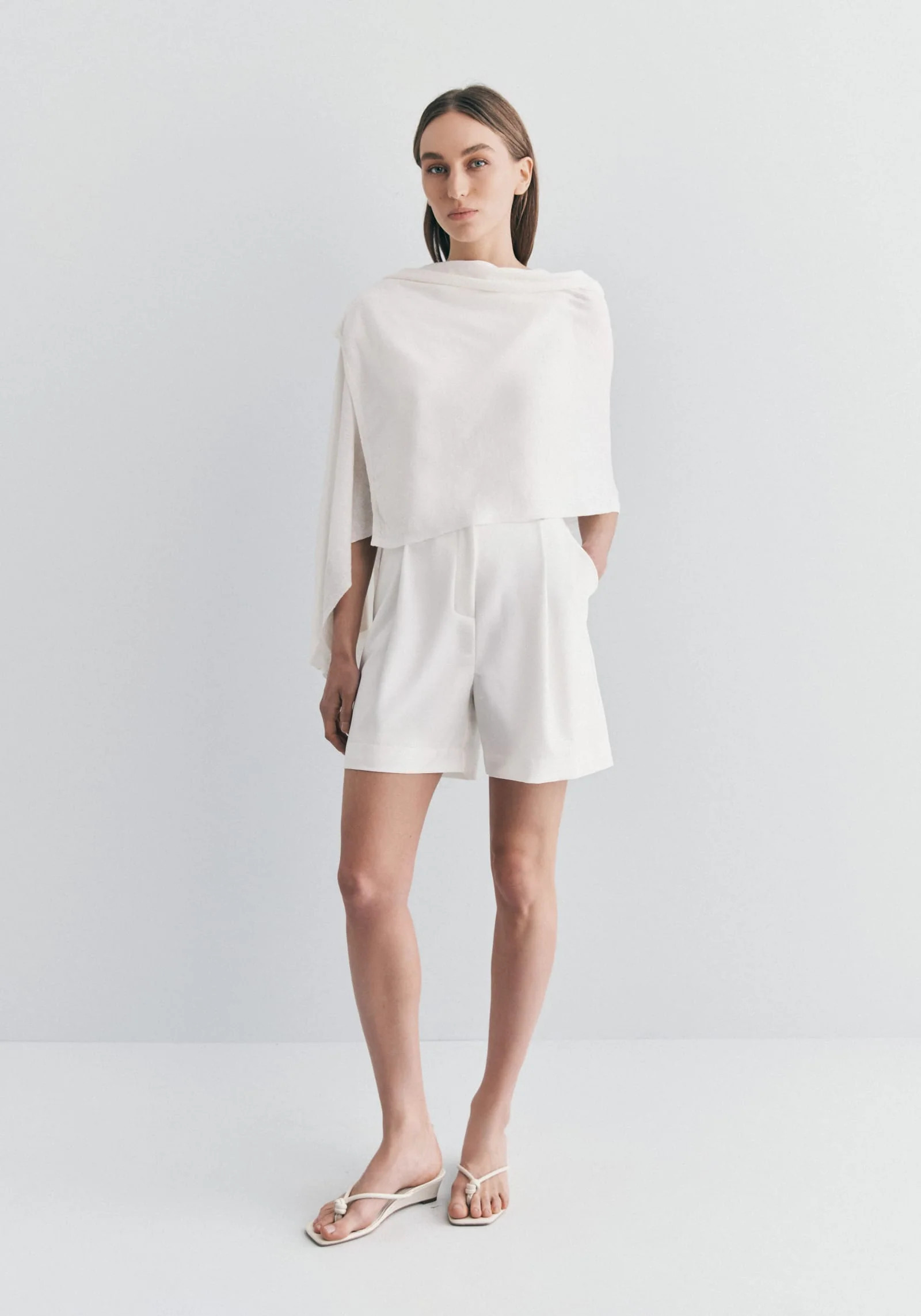 UNISEX GRANGER SHORT IN WHITE | SHORTS | VIKTORIA & WOODS | Viktoria & Woods