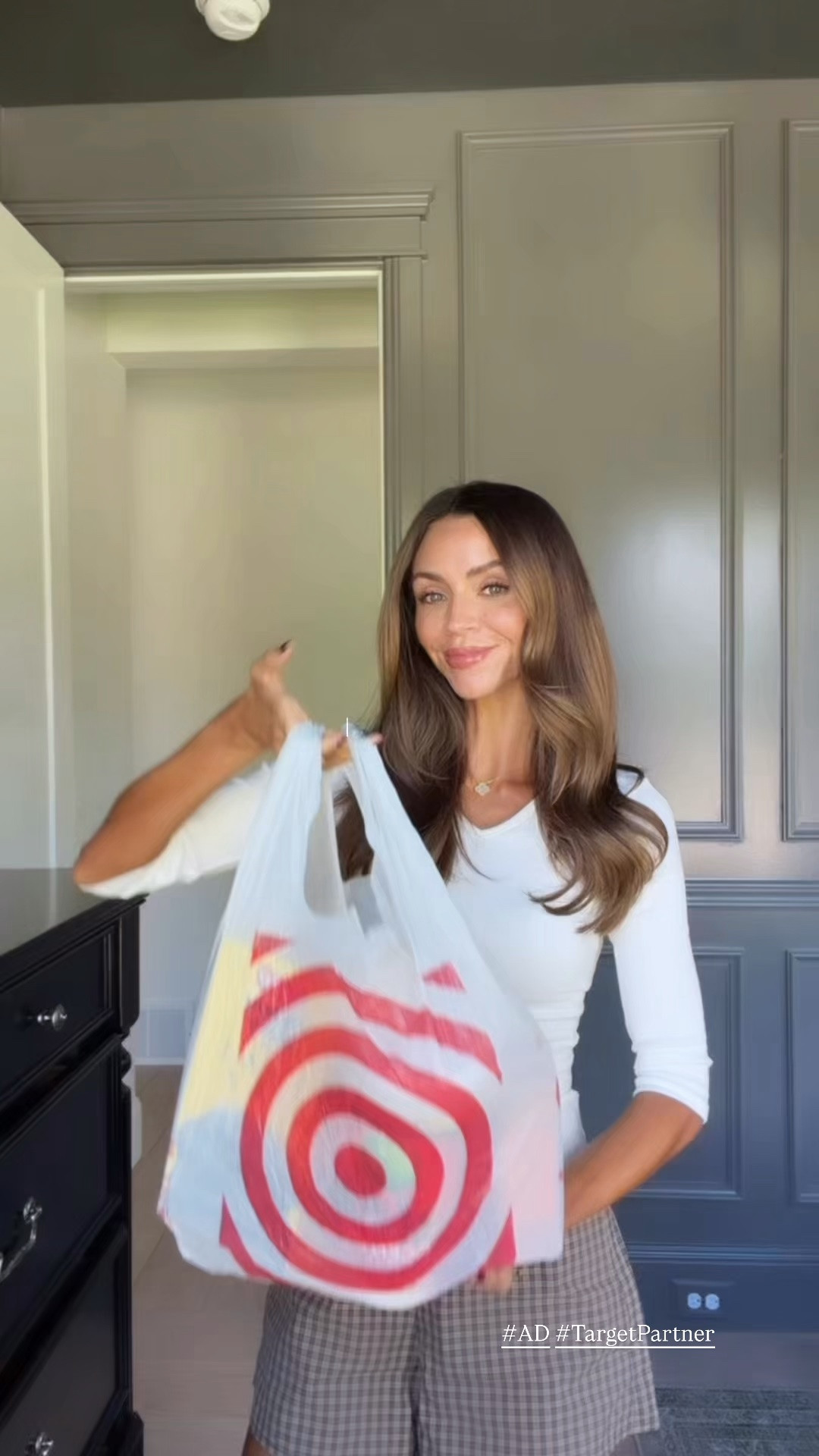 #ad #TargetPartner Fall reset, Target edition 🍂🧺✨
Nothing gets me in the mood for a new season like a little home refresh—and a @Target run for all the fall essentials. From the coziest seasonal scents from @mrsmeyerscleanday + @clorox to tackling all the fall clean-up with @gladproducts, these are the little things making home feel extra fresh + cozy right now. 🤎
Consider this your sign to take a stroll down the Home Care aisle on your next Target run. 🍎🍁
@mrsmeyerscleanday @clorox @gladproducts @shop.ltk #liketkit