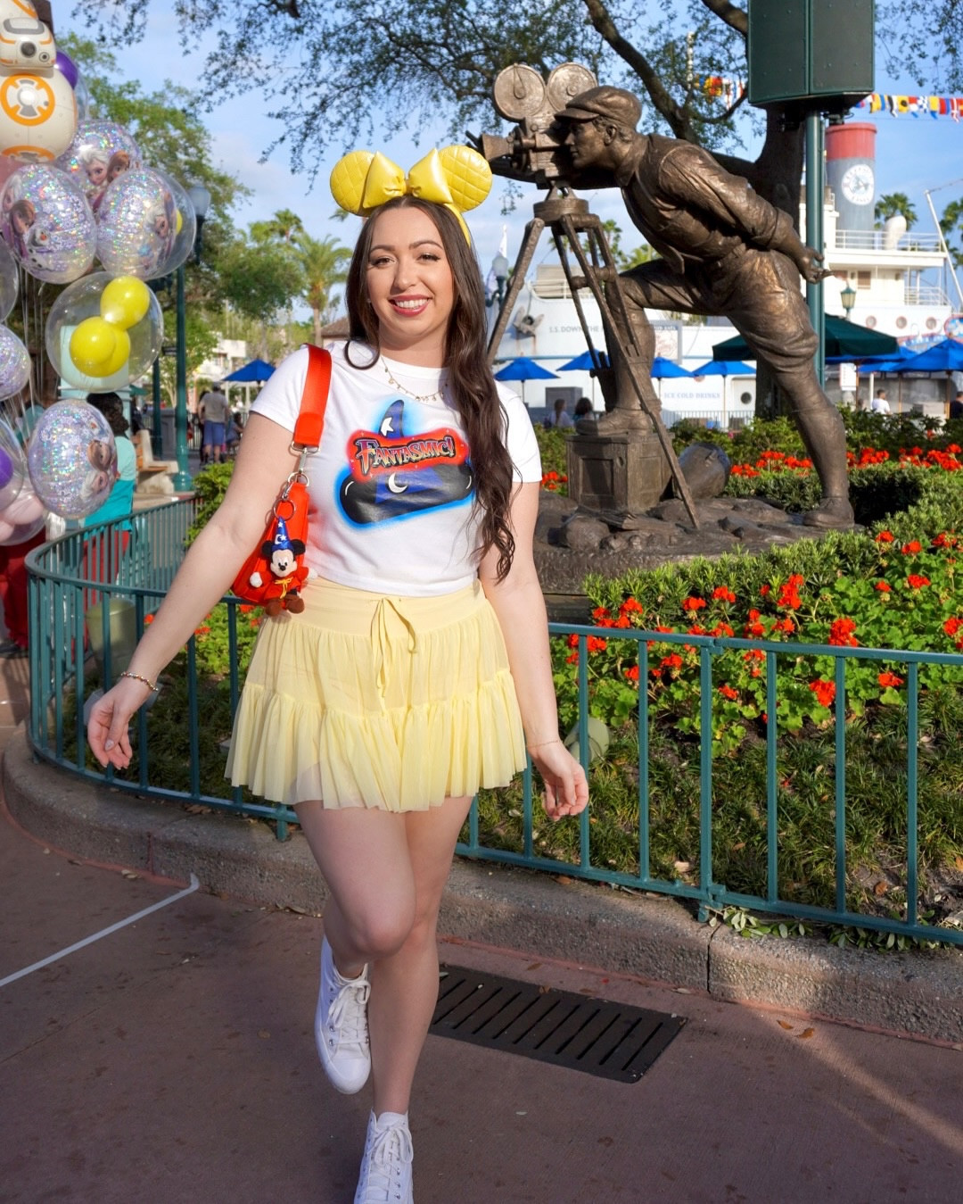 Dream big 💭 Sparkle more ✨ 

🪄Outfit details🪄
- Shirt @daydreamdaywear 
- Skirt @popflex_active 
- Necklace @nextstopmainstreet 
- Purse @stoneyclover 
- Keychain vintage Mercari find 
- Ears @disneyparks 

#disneystyle #waltdisneyworld #sorcerermickey #wdw #hollywoodstudios #sonyalpha6400 #disneybound #disneygirl #fyp #epicuniverse #discoverunder5k #disneycreator #disneyinsta #disneyootd #disneyinspo #magic #fantasia #mickeyandminniesrunawayrailway