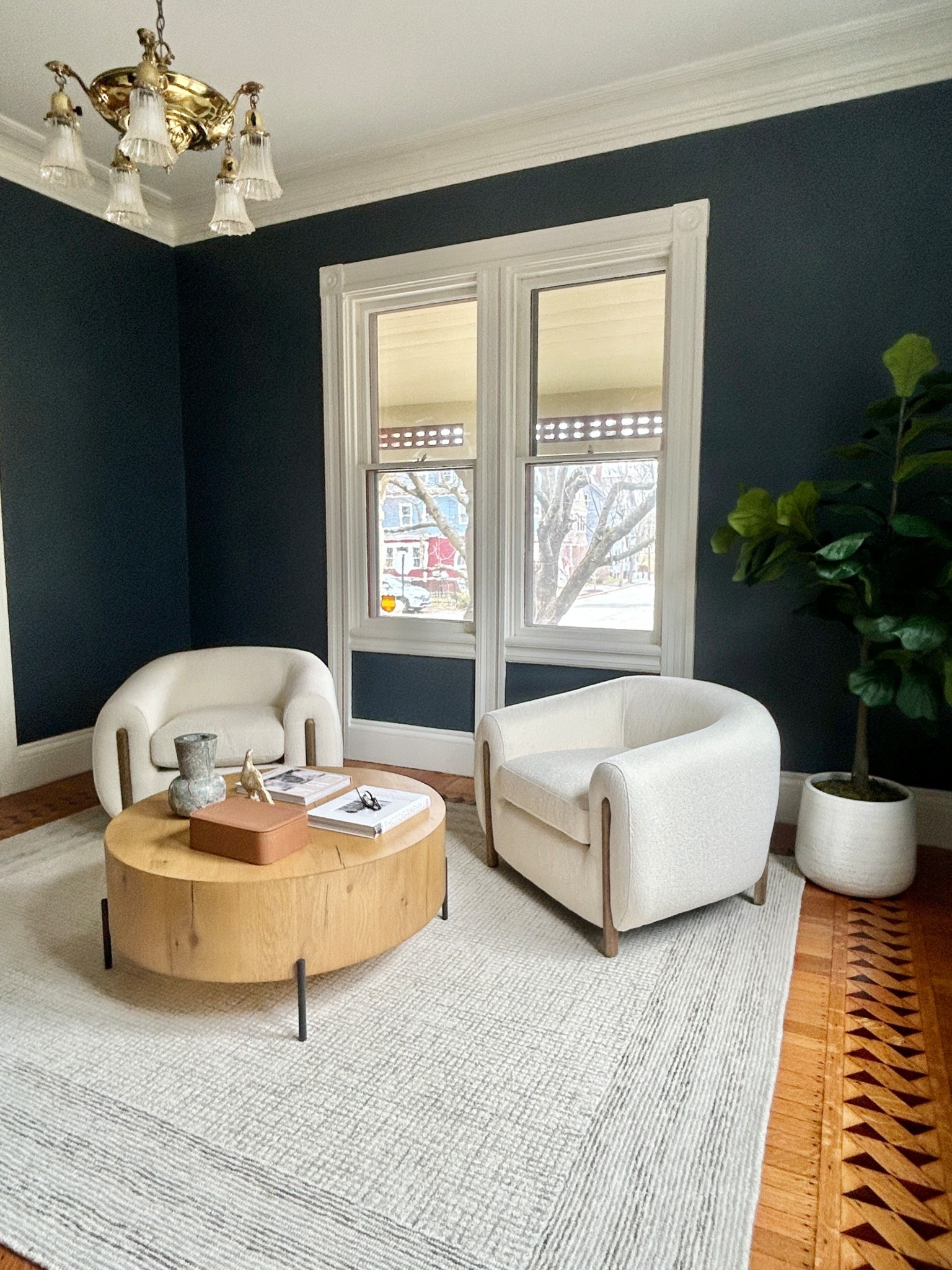 Cozy accent chairs.

#accentchairs

#LTKHome