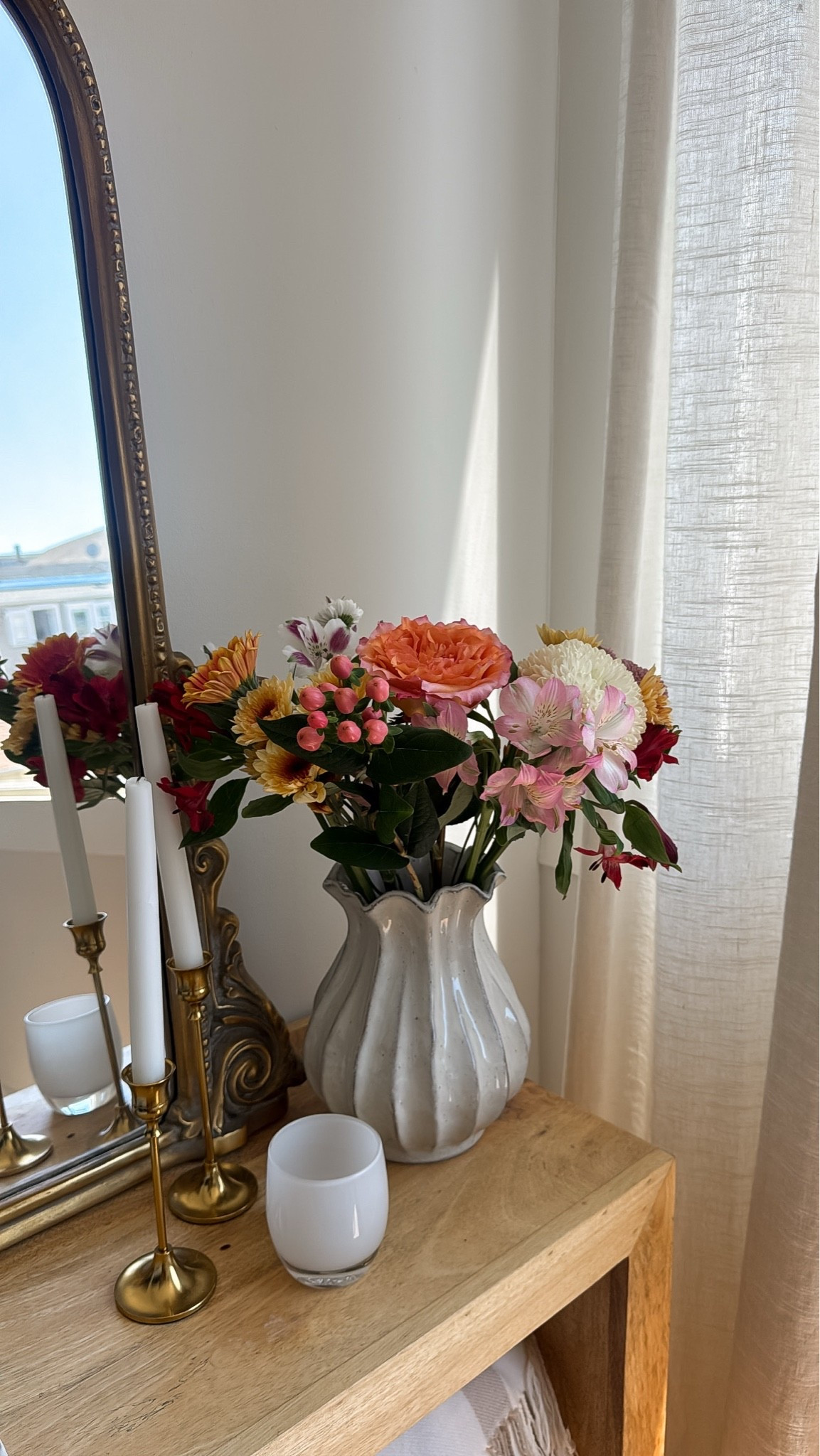 Fresh flowers in my new favorite vase and it’s only $19.99! Mine is the smaller size but it also comes in a large version

#LTKHome