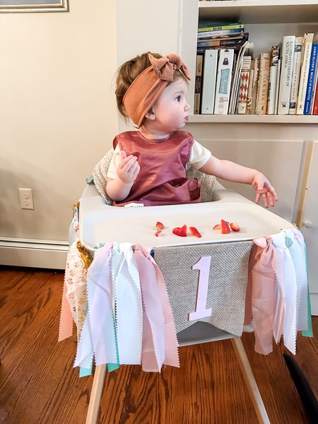 apron bibs for babies and toddlers help cover more mess! 

#LTKbaby #LTKkids #LTKhome