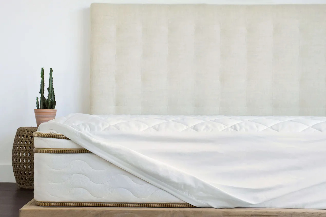 Organic Mattress Pad | Saatva Mattress