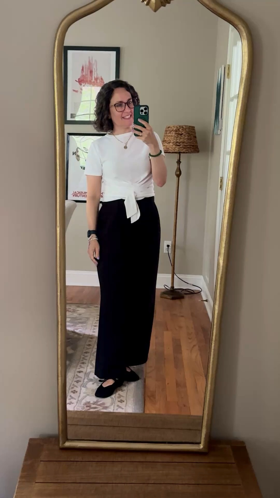 For a meeting! Business casual ~ Modern Citizen wrap top that I’ve had for years and still looks amazing; Gap black wide leg pants and Vivava Mary Jane flats.

#LTKdayinmylife #LTKWorkwear #LTKOver40