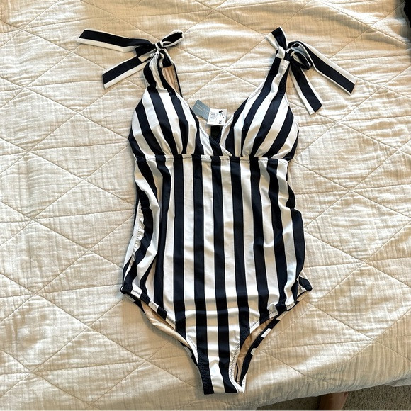 A Pea in the Pod navy and white striped maternity one piece swimsuit | Poshmark