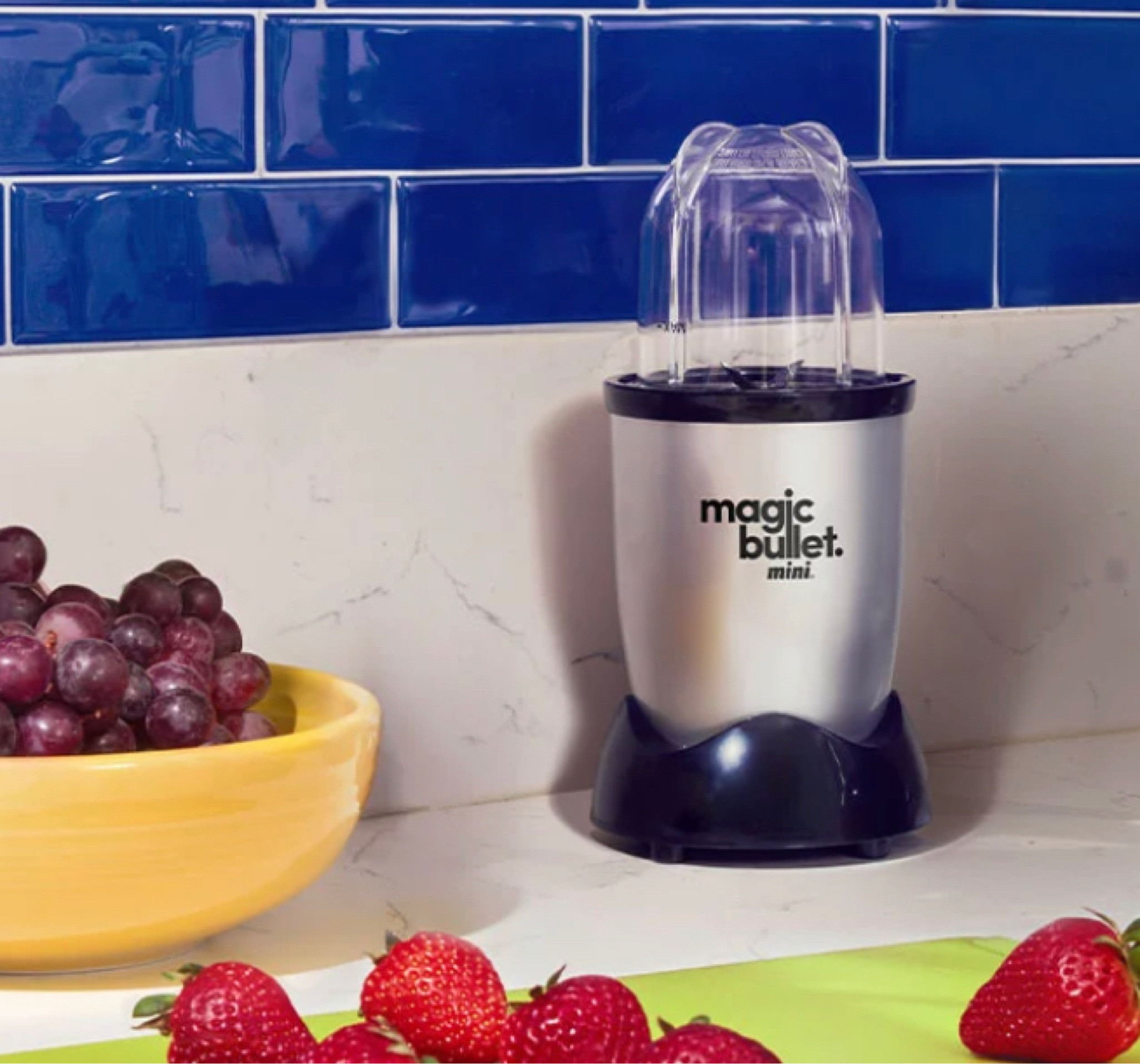 ON SALE: Walmart Mini Blender for only $24.97 //

Sale, Sale Alert, Daily Deals, Deals, Deal of the Day, Home, Home Finds, Modern Home, Appliances, Walmart, Walmart Finds, Walmart Sale, Kitchen, Kitchen Appliances, Blender, Smoothie blender 

#LTKhome #LTKsalealert #LTKFind