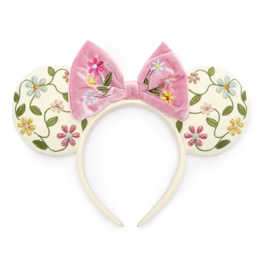 the most beautiful Disney Store x Baublebar ears 🌸

#LTKootd