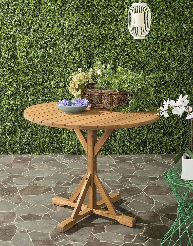 SAFAVIEH PAT6735A Outdoor Collection Arcata Round Table | Amazon (US)