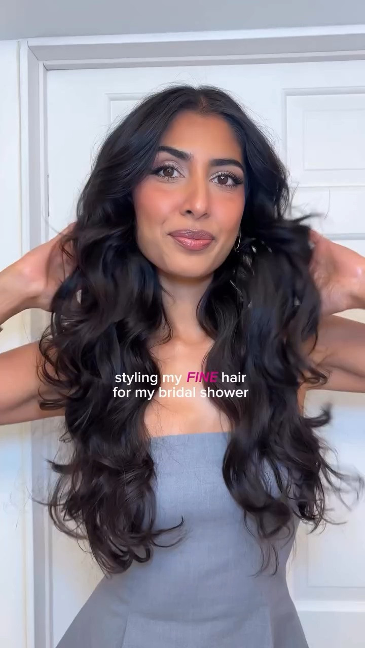 anything to make my super fine hair look BIGGER @tresemme 

Linked the bonding oil & texturizing spray in my LTK & shopmy 
.
.
.
#finehair #bridalshowerhair #curlyhair #voluminoushair #bighair