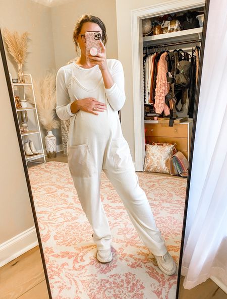 Amazon waffle knit jumpsuit for fall 🧡
$32 vs $98 Free People version 🤩

Comfy clothes, cozy fall style, waffle knit jumpsuit, FP Frankie jumpsuit dupe, free people dupe, FP lookalike, Amazon look for less, maternity outfit, maternity style, bump friendly, styling the bump 

#LTKbump #LTKSeasonal #LTKfindsunder50