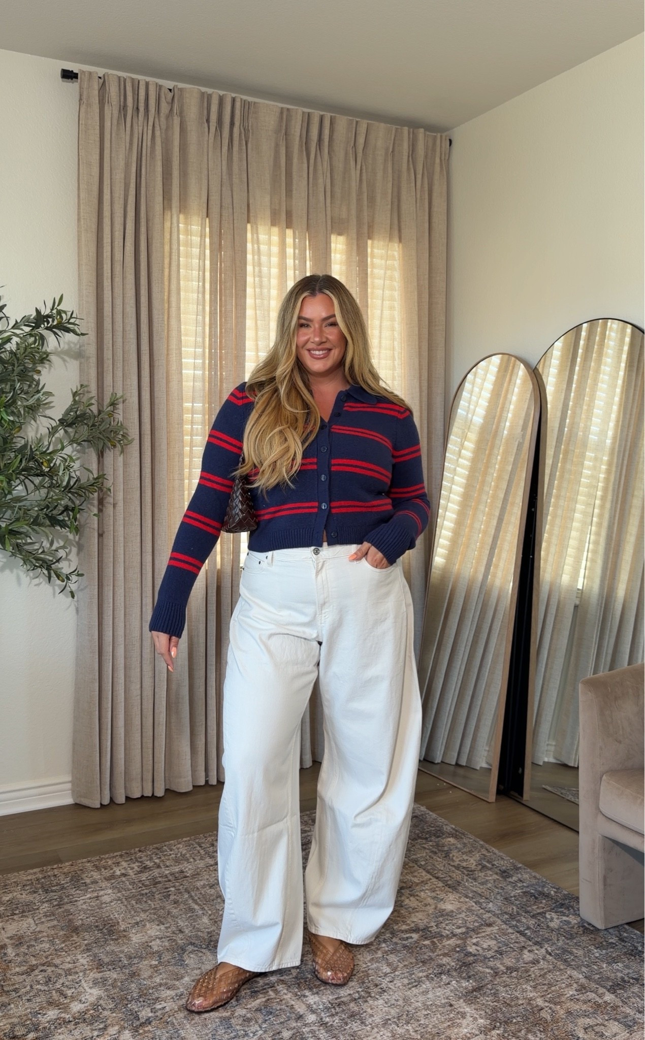 fall outfit inspo 🤎 wearing a large in this sweater & jeans in a 33 long

#LTKSeasonal #LTKMidsize #LTKTall