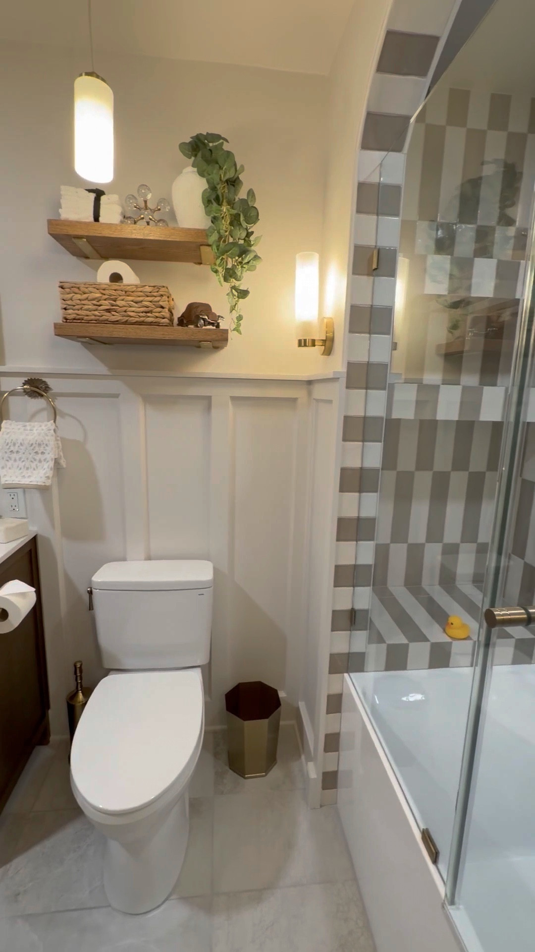 Proof that a kids’ bath can feel elevated. Brushed gold accents and layered details make it both fun and guest-ready. 

 #LTKHome