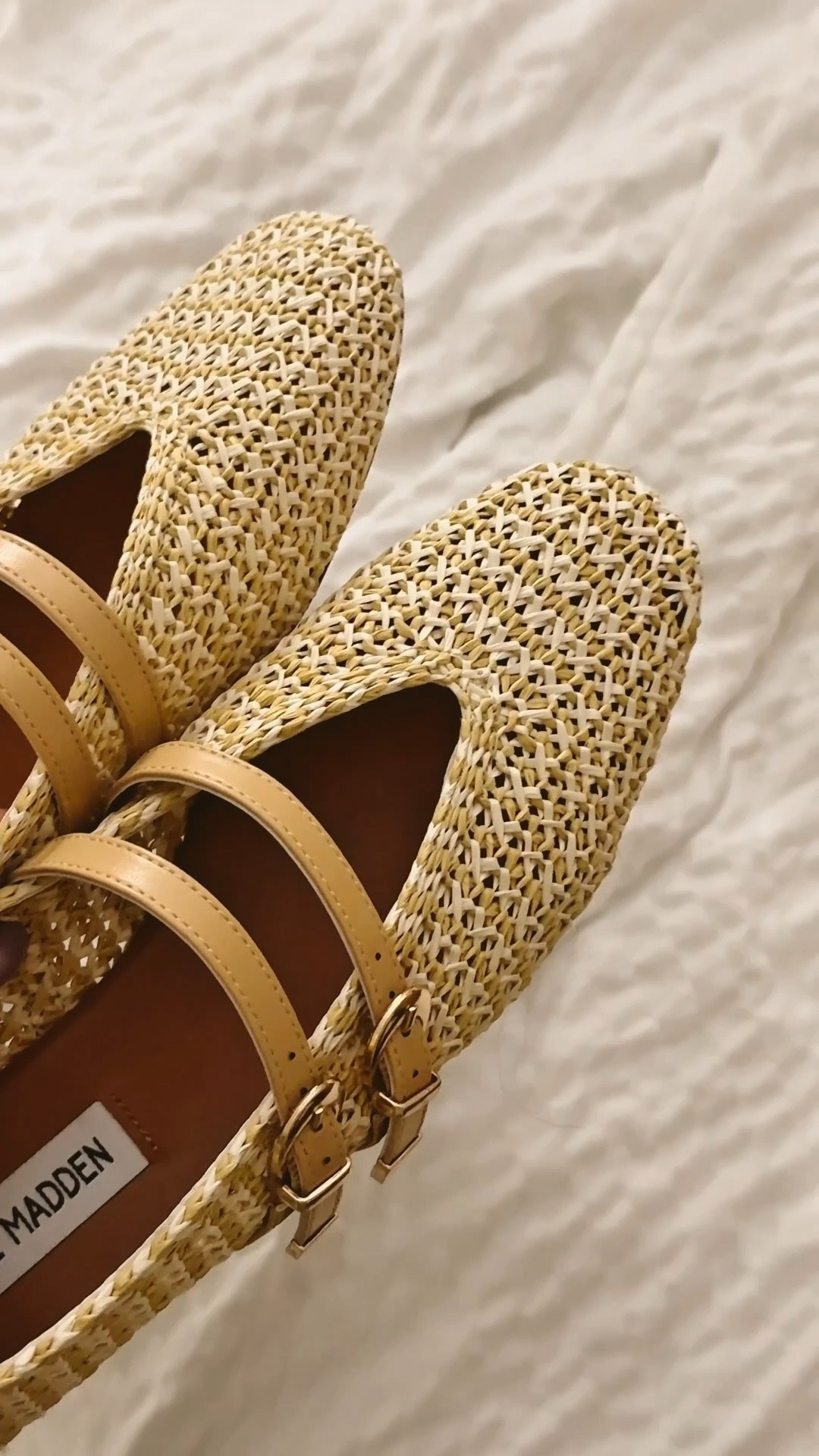 New ballet flats from @NordstromRack
True to size and super comfy! #NordstromRackPartner  #rackscore 

Spring shoes, spring break, vacation shoes,  vacation outfit, elevated casual 

#LTKWatchNow #LTKShoeCrush #LTKTravel