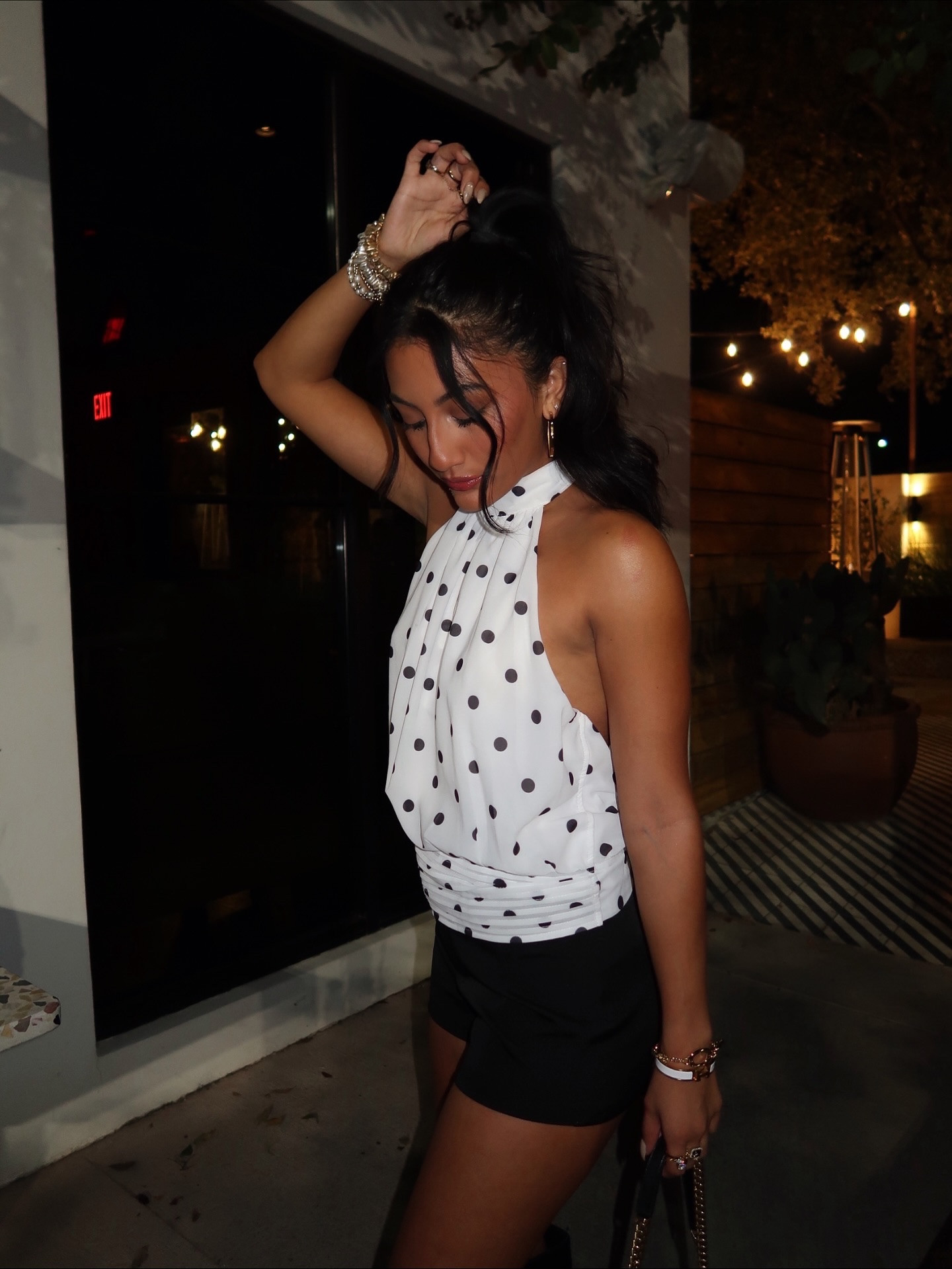 after hours🍸

shop @peppermayo black friday sale 30% off sitewide

#peppermayo#nightoutoutfits#fallfashion#styleinspo#fallootd