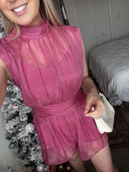 #ad Let’s just go ahead and add sparkly pink to the list of holiday colors 💕✨ This chiffon romper is giving holiday party glam and runs TTS! Wearing size small. #argirl #adelynraepartner


#LTKGiftGuide #LTKHoliday #LTKSeasonal