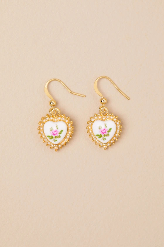 Completely Lovely 14KT Gold Vintage Heart Earrings | Lulus