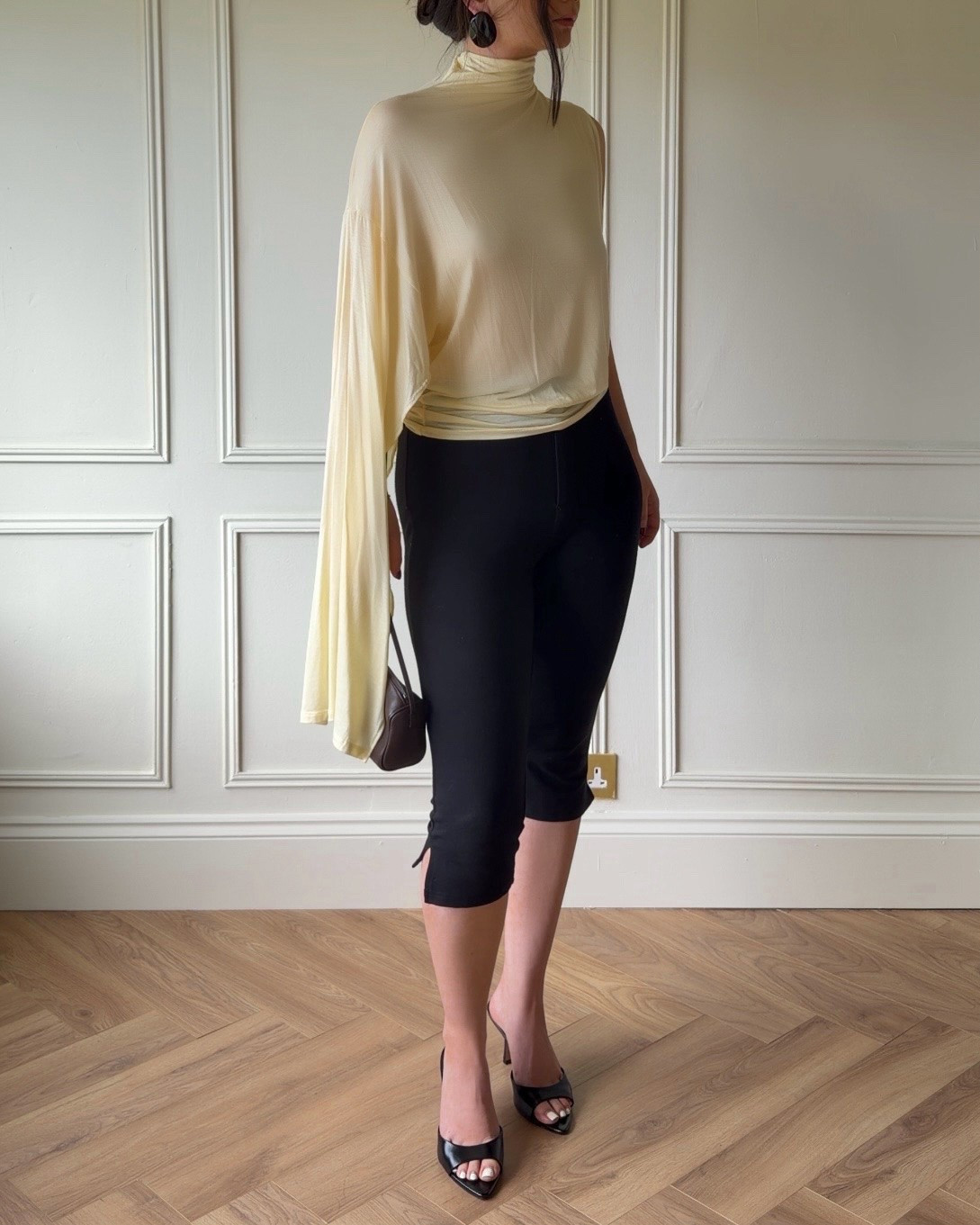 Styling capris

#LTKsummer #LTKuk #LTKover50style