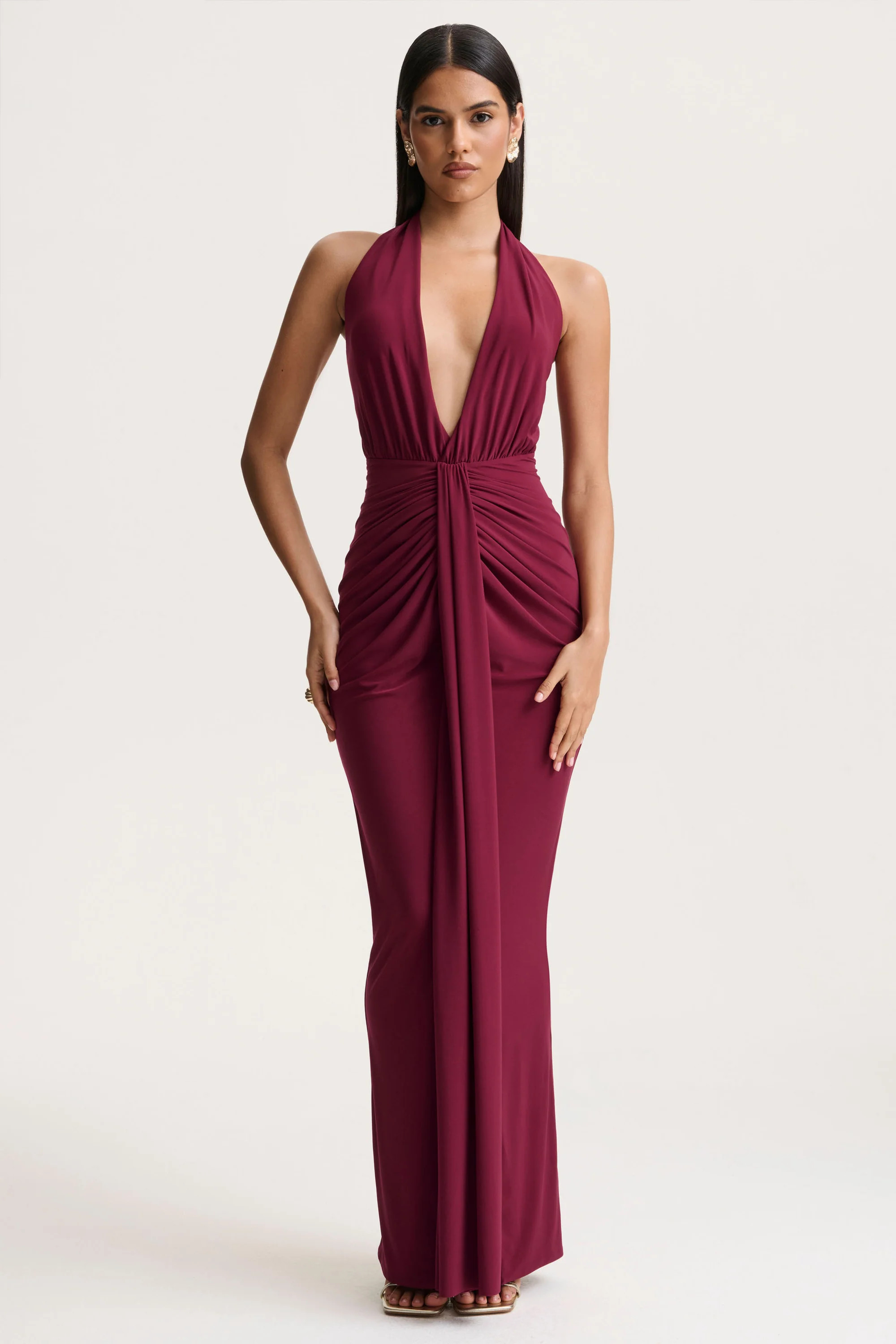 Lesley | Burgundy Plunge-Neck Maxi Dress | Club L London