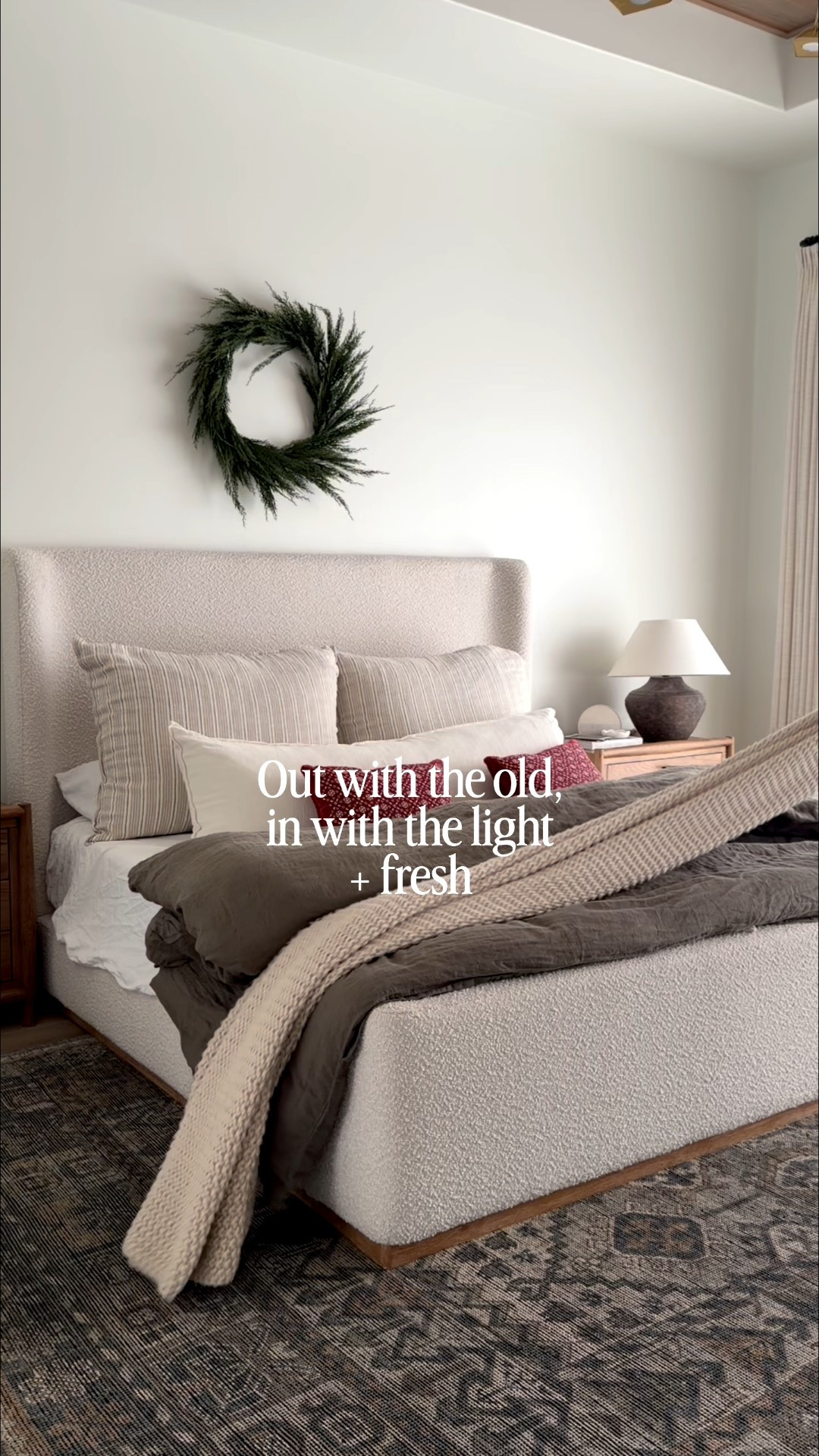 Out with the old, in with new and fresh bedding for 2026! It’s no secret that I love @onequince bedding, especially their European Linen. I paired the pencil stripe sheets with a willowleaf duvet cover and sand colored coverlet. The perfect color combo, if you ask me. 😍#quincepartner
#bedroom #greenbedding #beddinginspo


#LTKHome