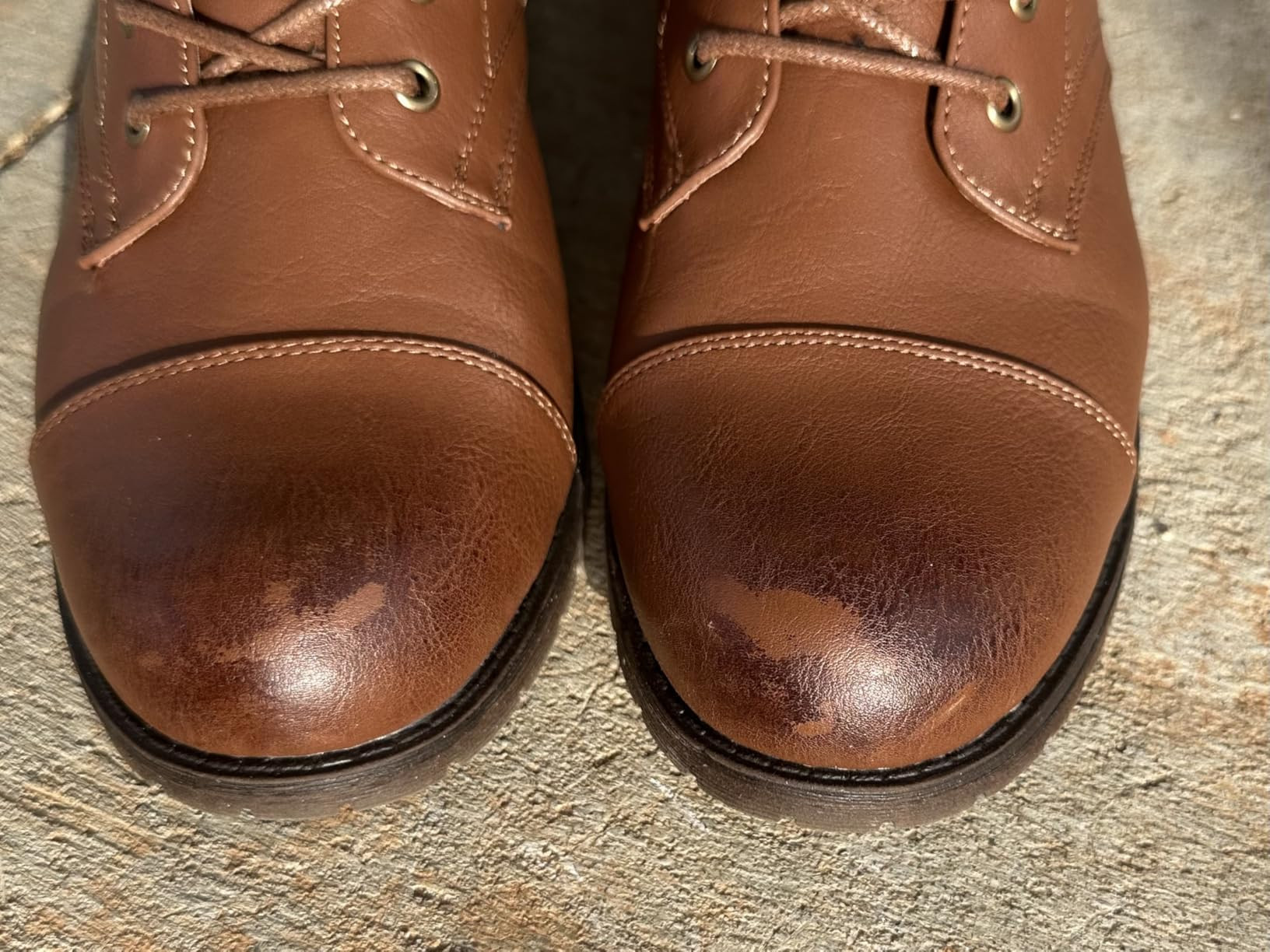 Vepose Women's 910 Ankle Boots Lace up, Flat Fashion Combat Booties Low Heel | Amazon (US)