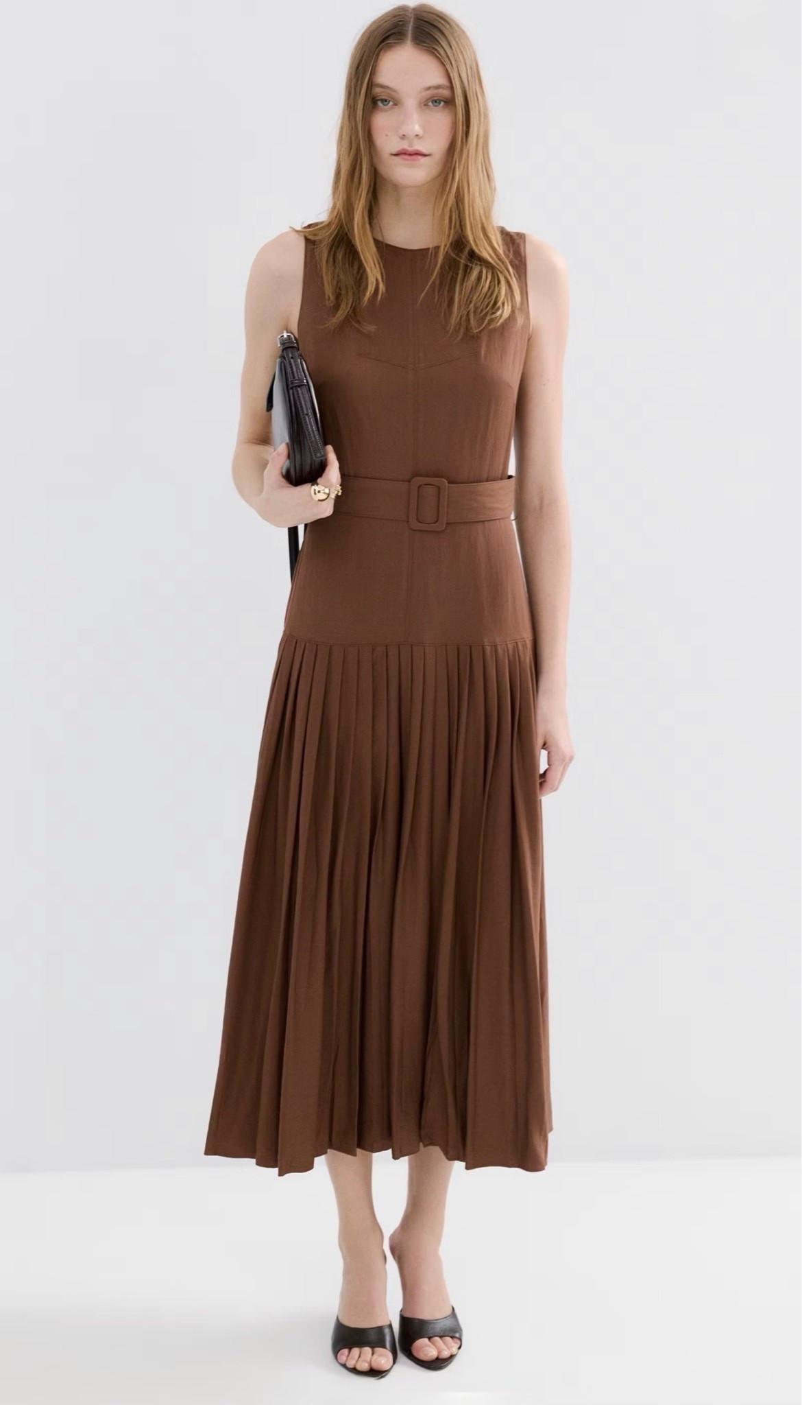 wedding guest dress summer

PLEATED A-LINE DRESS
#summer #pleated #dress #mango #wedding #guest #outfit

#LTKSeasonal #LTKOver40 #LTKWedding