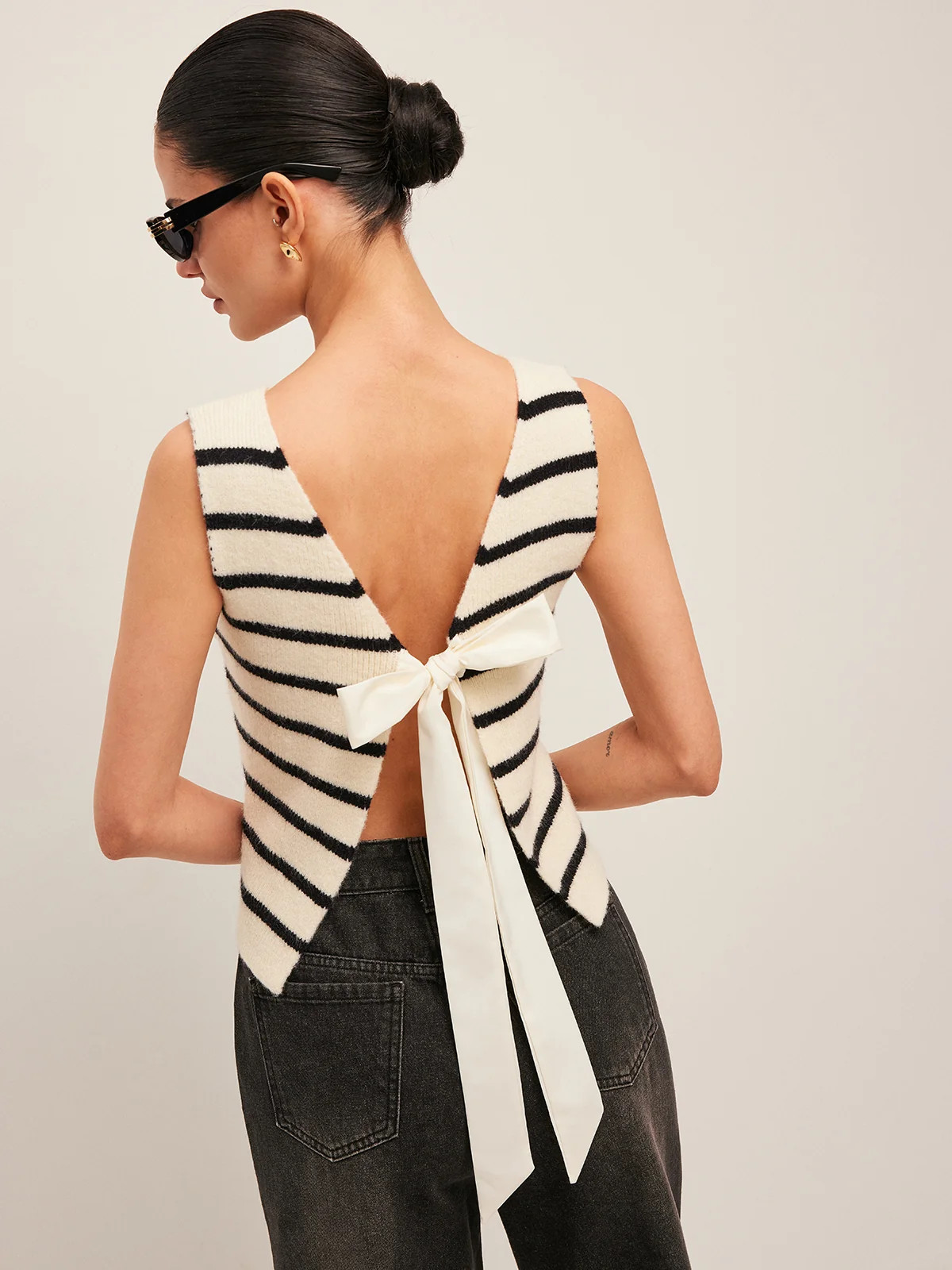 Bow Back Detail Striped Sweater Vest | Commense