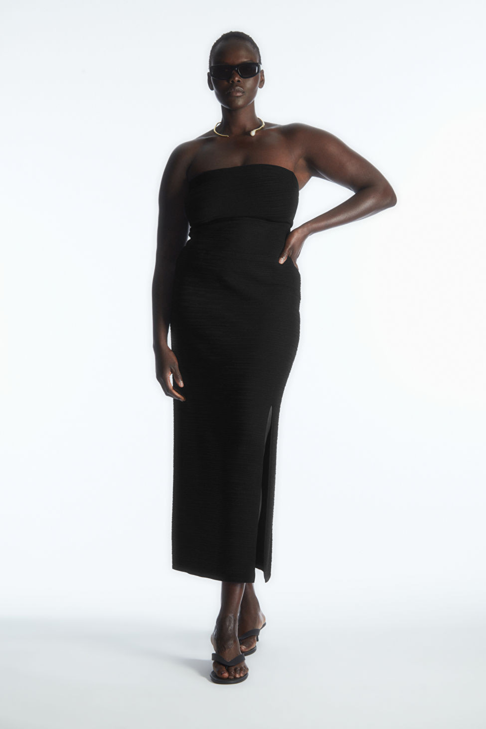 TEXTURED PENCIL SKIRT | COS UK