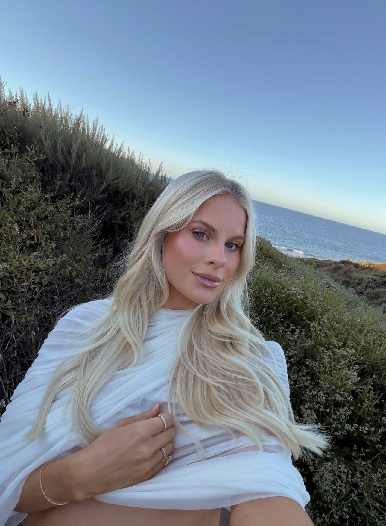 Wearing a medium in top, curling iron linked! Code “KPGS20!” for discount on ring & bracelet! 
Shades:
SPF - fair medium
Liquid foundation - N6
Concealer - 11 light neutral 
Setting powder - fair pink 
Blush - sublime flush
Face palette - universal 
Bronzer - 1.0 light golden bronze 
Powder bronzer - terra sol light med
Powder eyeshadow - idealist
Mascara - brown
Eye pencil - limitless brown 
Brown pencil & gel - blonde
Gloss - sweetmouth
Lip liner - toffee
Lip stick  - blaz’d donut

#kathleenpost

Current makeup faves, beauty faves, lip combo, eye combo, full face makeup, everyday wear makeup, date night look

#LTKselfcare #LTKBeauty #LTKgrwm #LTKSeasonal #LTKootd