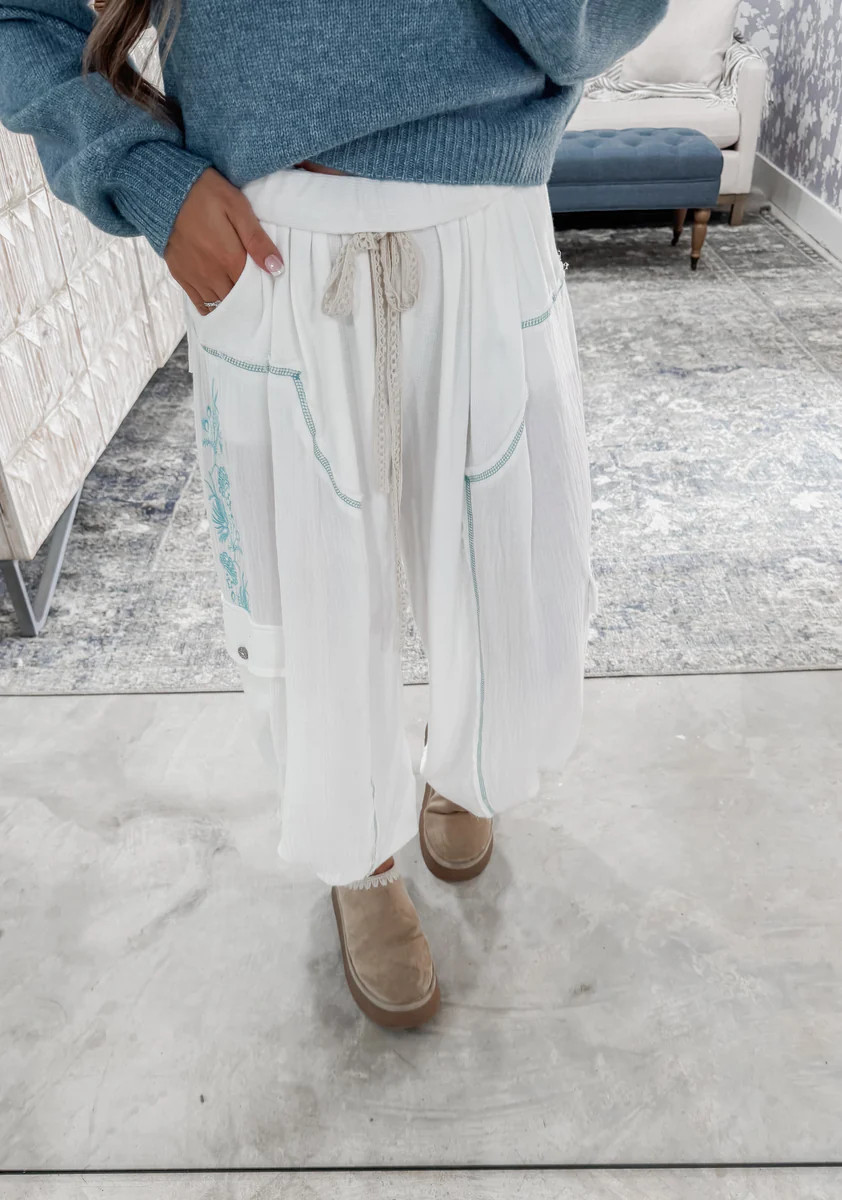 Exploring New Interests Embroidered Jogger Pants - Off White | CK Squared Boutique