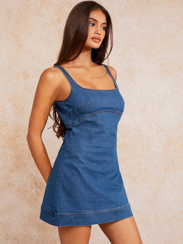 Forever 21 Blue Washed Round Neck Denim Suspender Dress | SHEIN