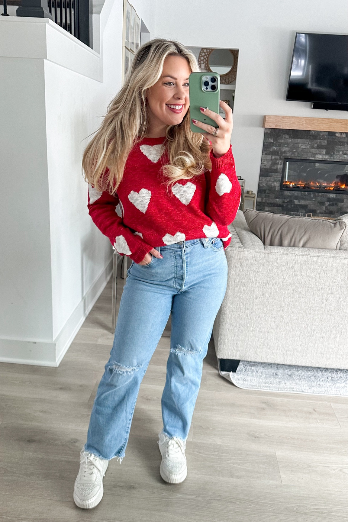 Amazon Valentine’s Day sweater. Valentine’s Day finds. Valentine’s Day outfits. Red heart sweater 