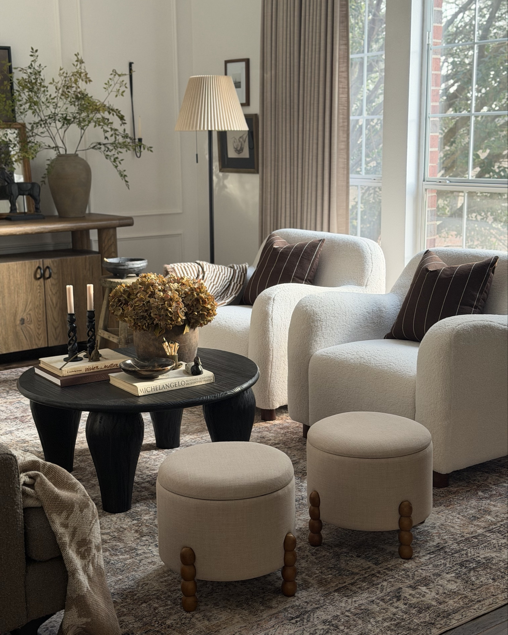 Sitting Room Details 😍🤌🏼

#LTKSaleAlert #LTKU #LTKHome