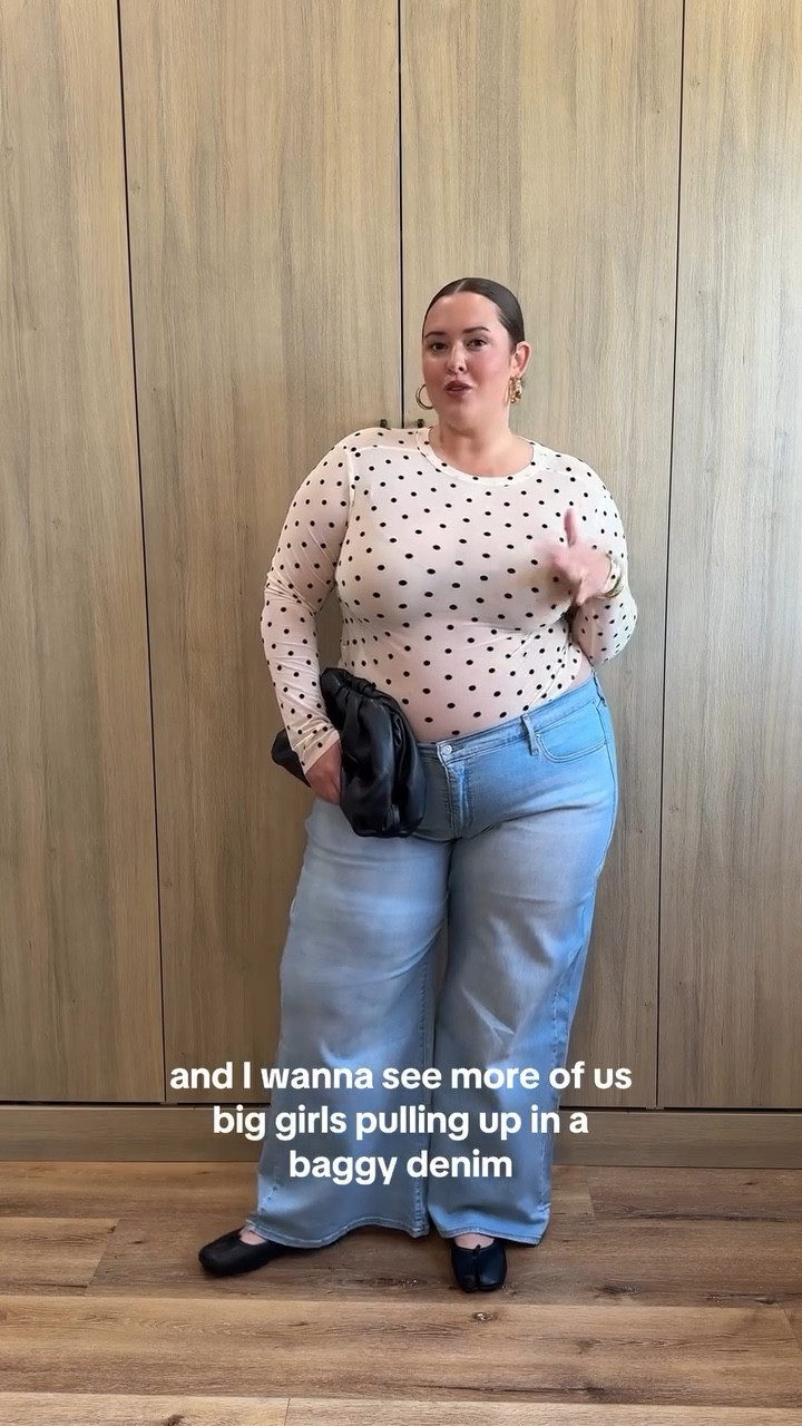 Big girls in baggy jeans > @levis I’m in the 318
Shaping Wide Leg Women’s Jeans (Plus Size)
#levispartner #ootd #plussizedenim #baggyjeans