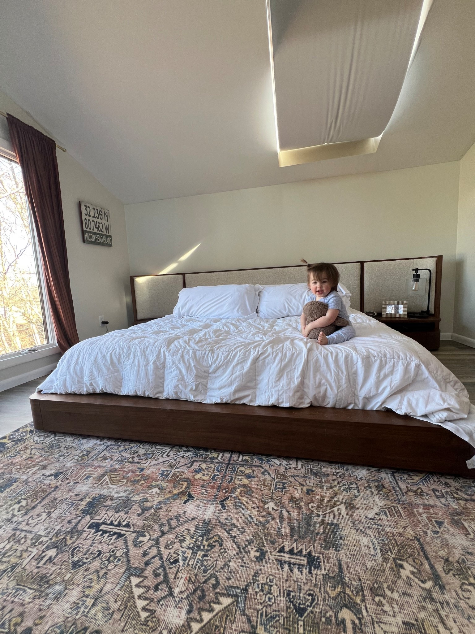 Loving our brand new bed! Upgraded to a king and we’re obsessed! 🤩 

#LTKStyleTip #LTKHome #LTKFamily