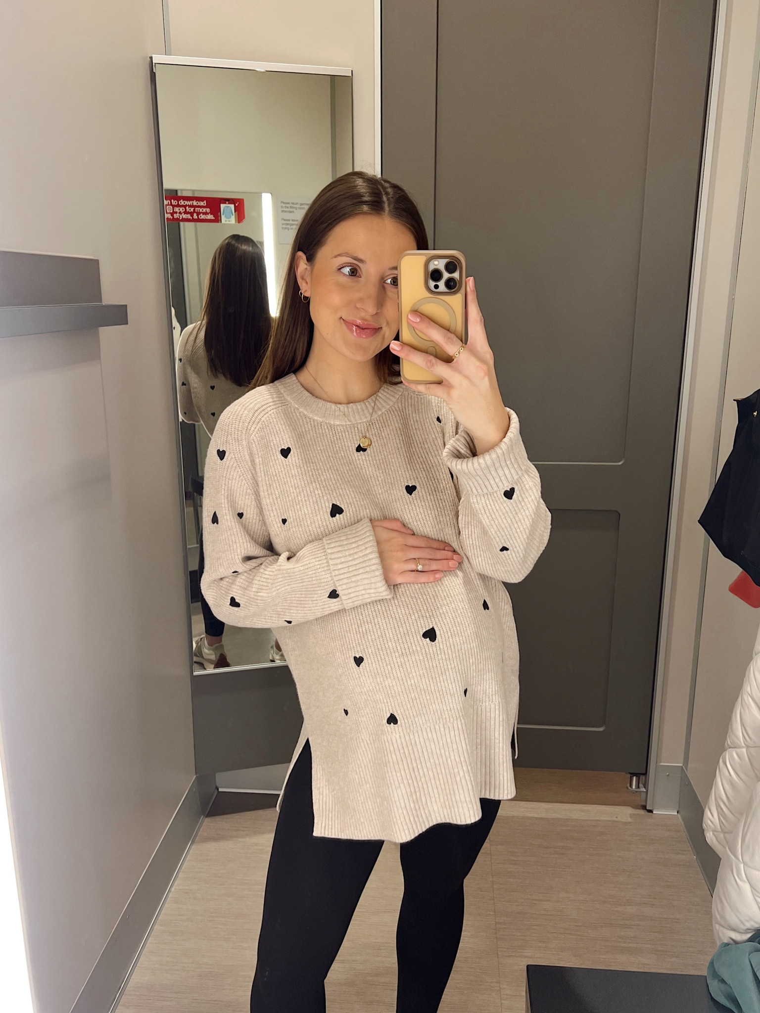 Adorable Target valentine’s day sweater! Wearing size XL