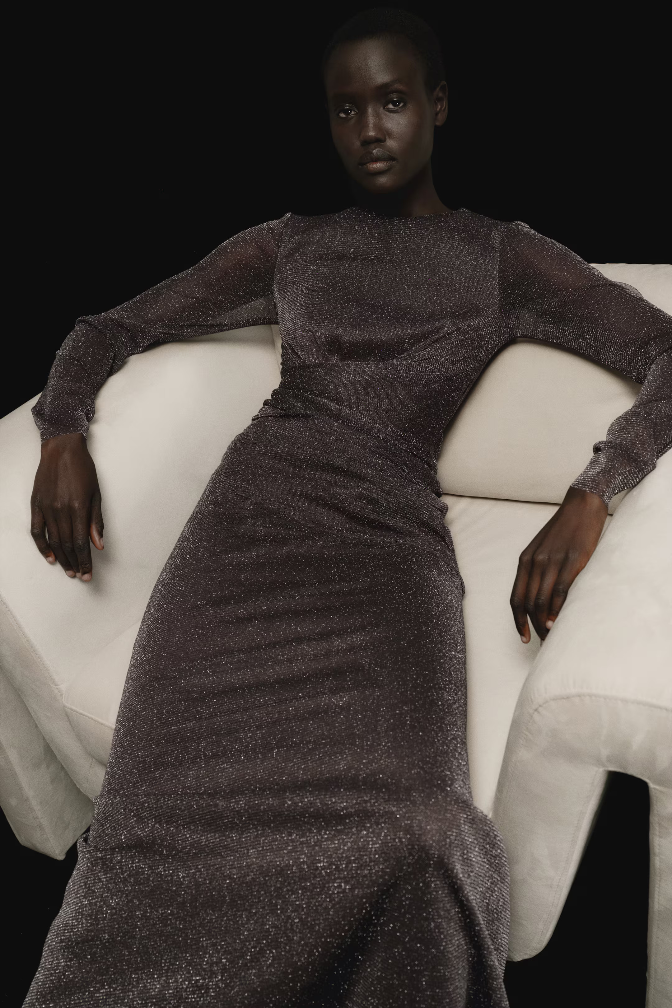 24,99 € | H&M (DE, AT, CH, NL, FI)