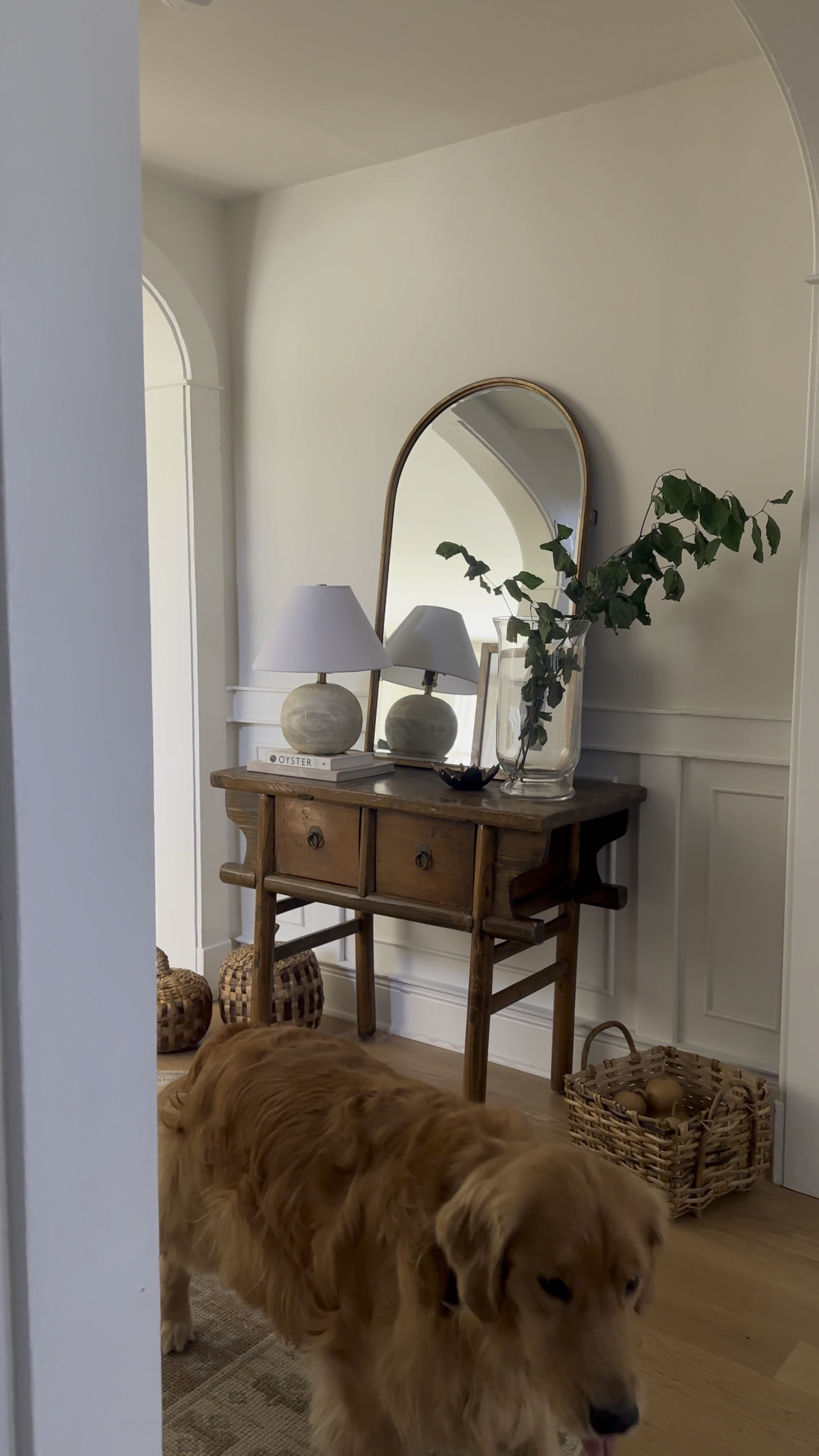 No place like home ✨ Back and refreshed, ready for a new week! Catch up on everything shared this past week over on stories. Stay tuned for a hopeful reveal this week 👀
•
•
•
home decor, entry decor, fall decor, traditional home, cozy style, console table decor, arch mirror, vintage home, staircase decor 

#LTKfindsunder50 #LTKstyletip #LTKhome