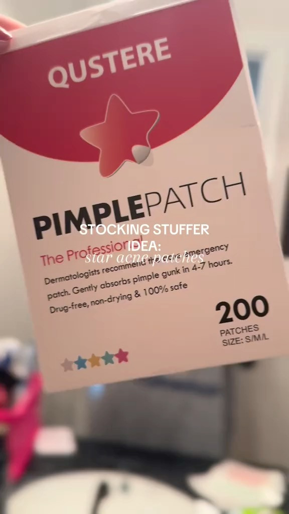 LATER POST! This was a great stocking stuffer idea I had this past holiday season and I even received some myself. I love this product so much. Can’t go wrong with these. #acne #skincare #pimplepatch #starpatch #postgymacne

#LTKFamily #LTKActive #LTKFindsUnder50
